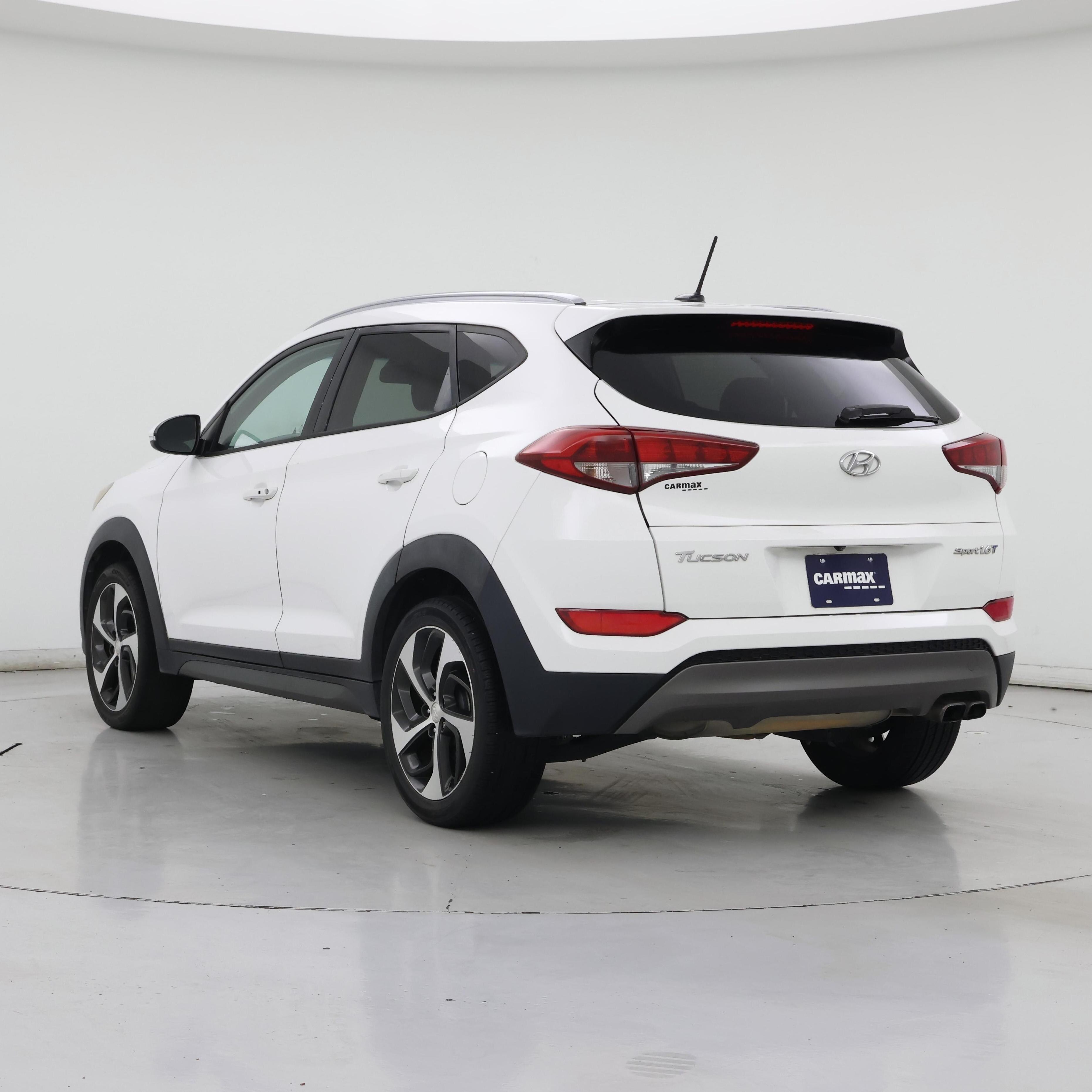 Thumbnail: 2016 Hyundai Tucson - 2