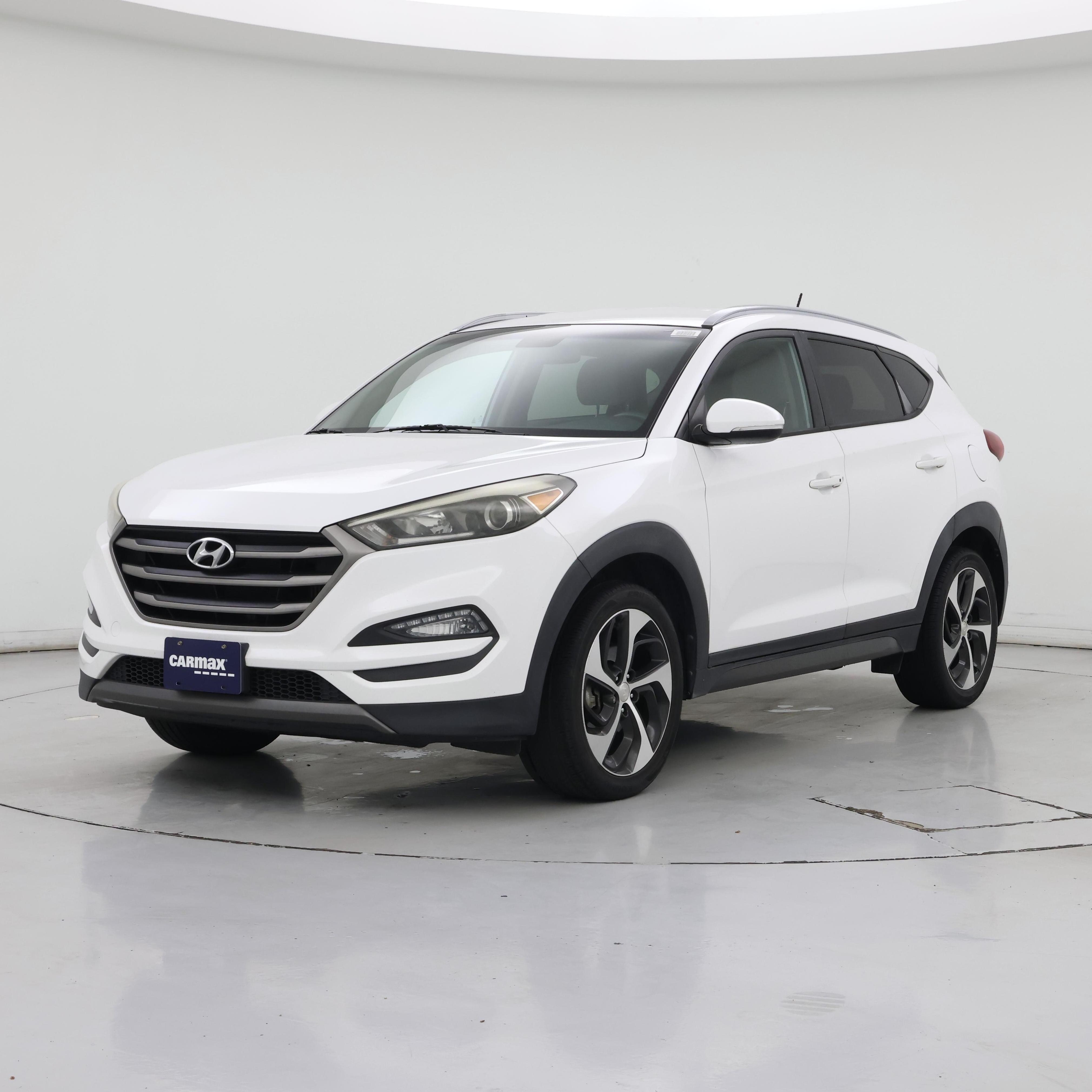 Thumbnail: 2016 Hyundai Tucson - 4