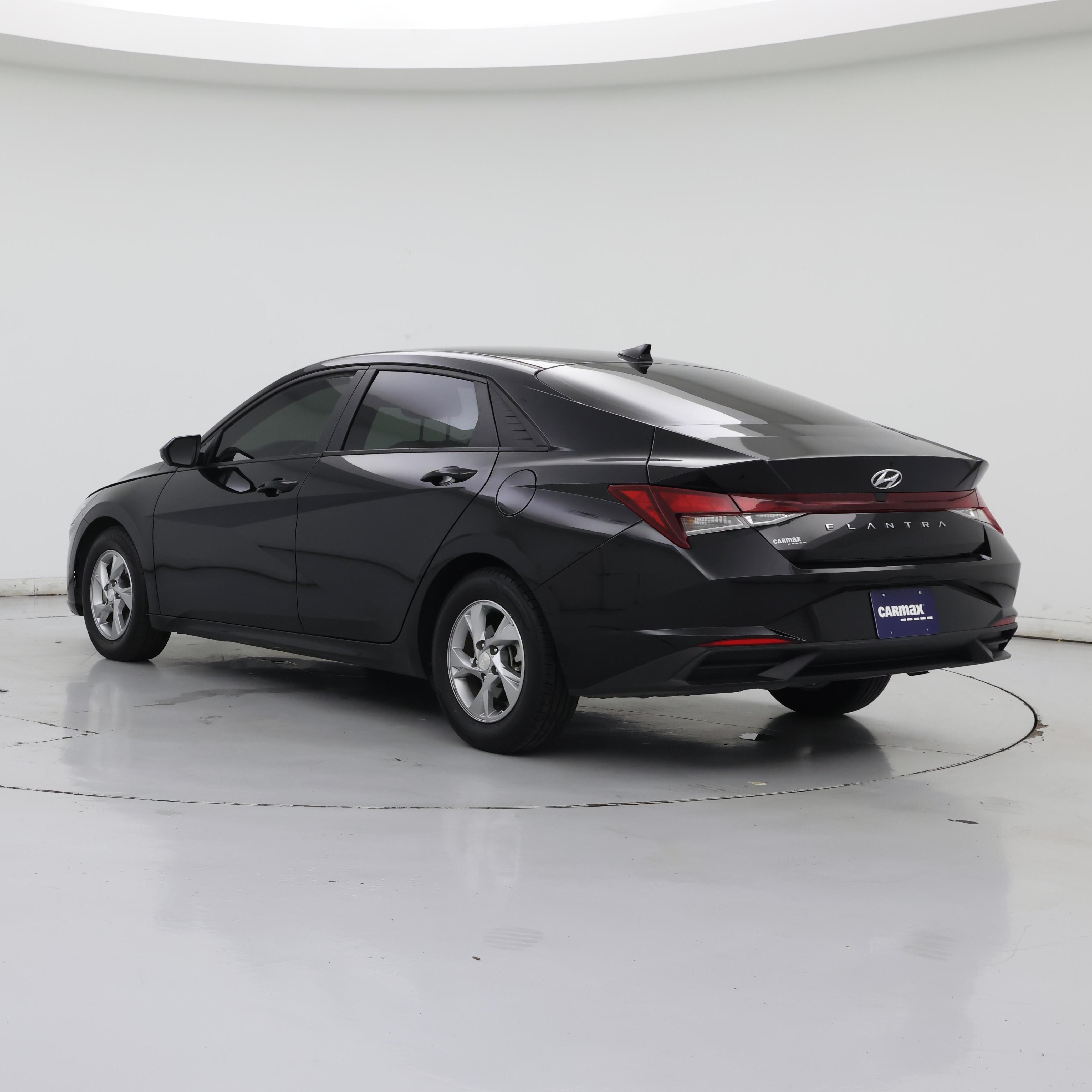 Thumbnail: 2021 Hyundai Elantra - 2
