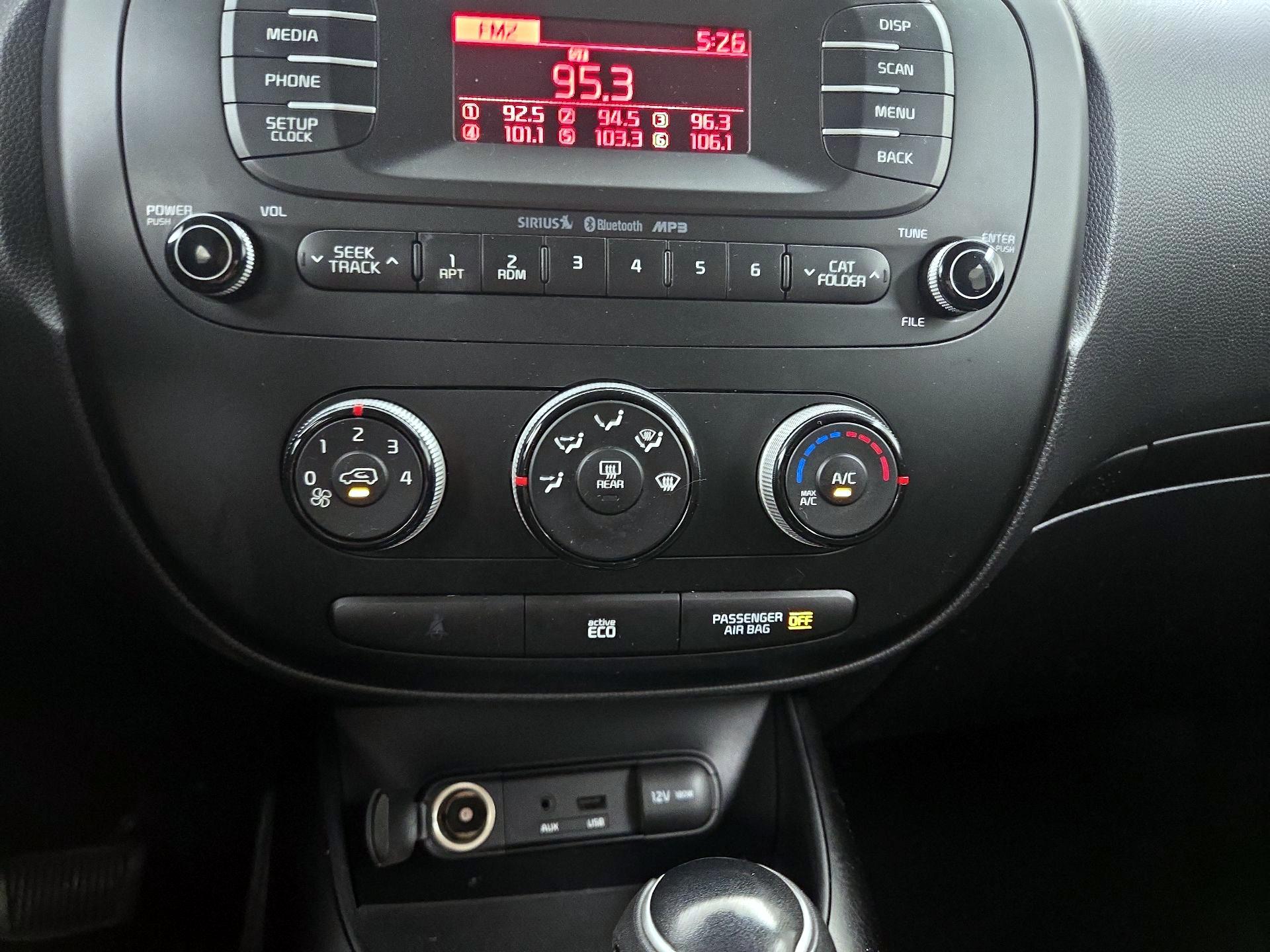 Thumbnail: 2014 Kia Soul - 15