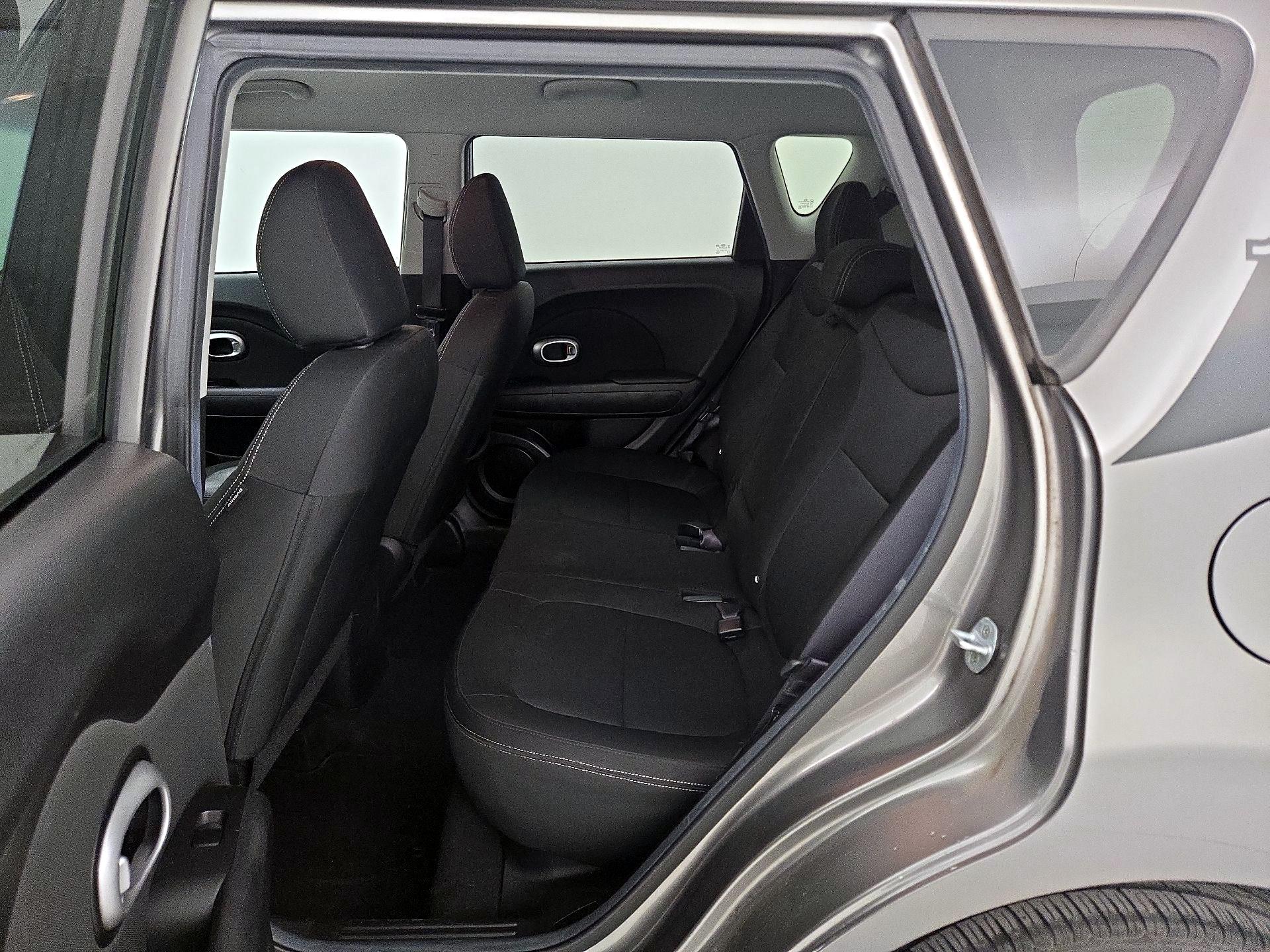 Thumbnail: 2014 Kia Soul - 18