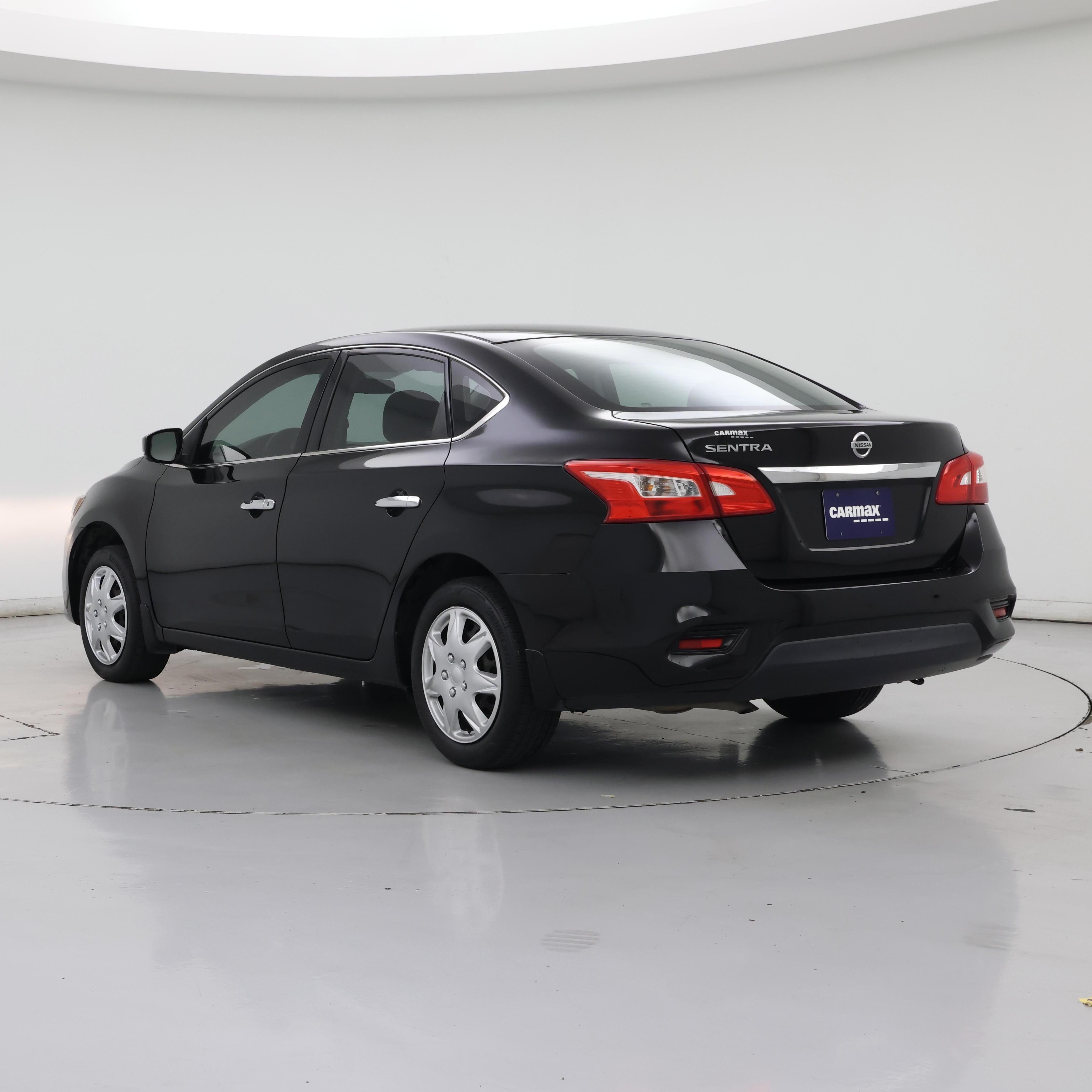 Thumbnail: 2016 Nissan Sentra - 2