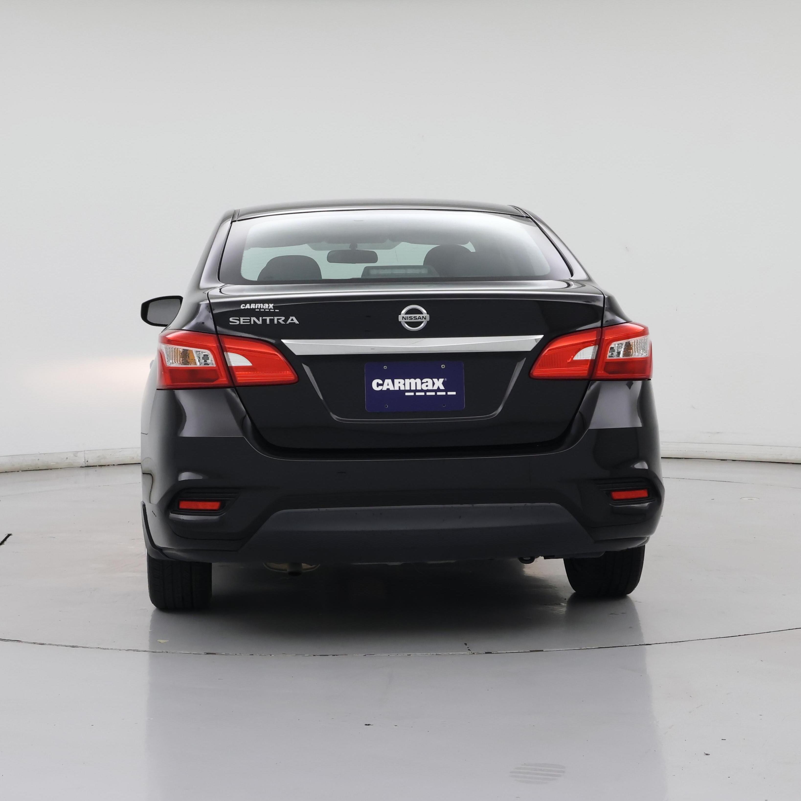 Thumbnail: 2016 Nissan Sentra - 6