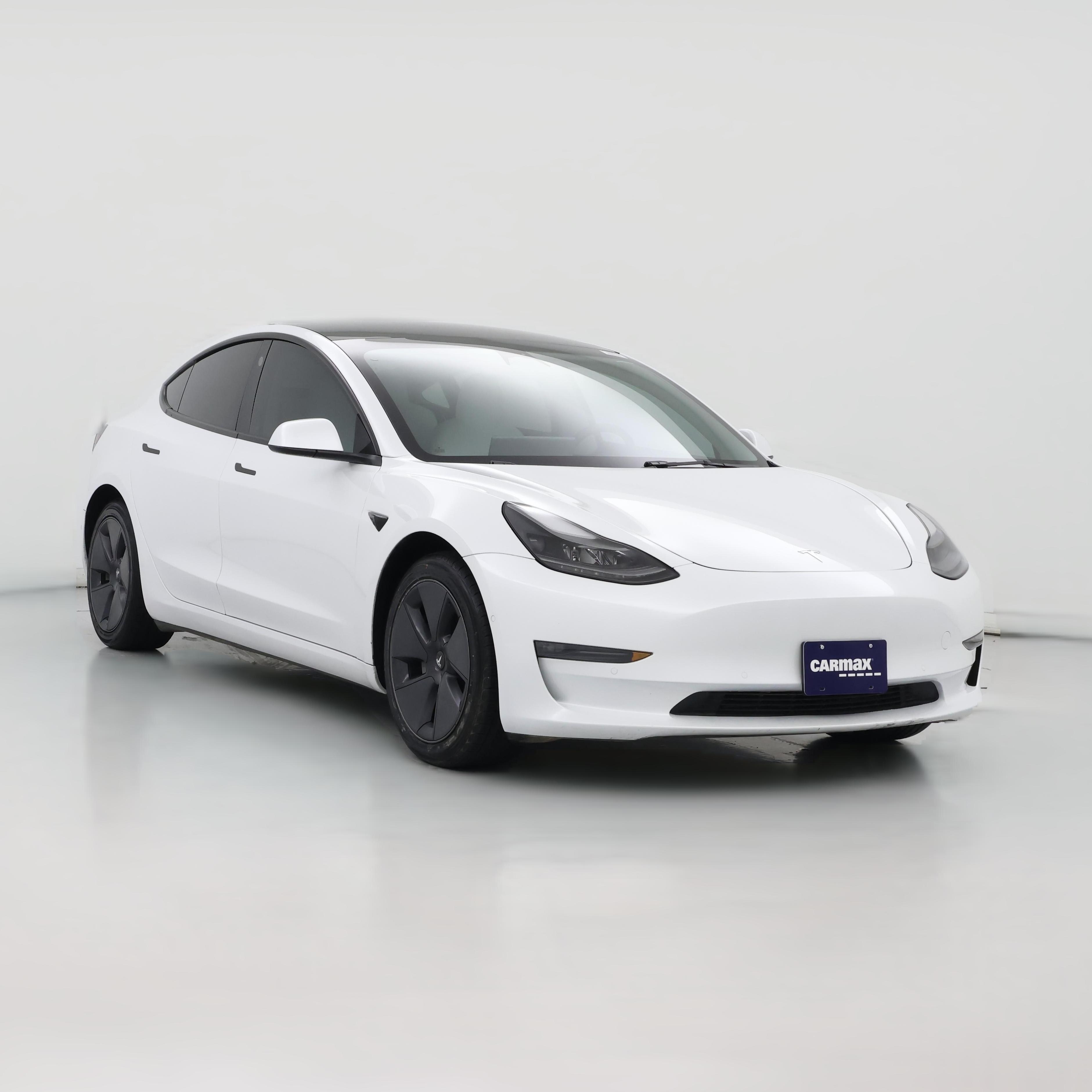 Thumbnail: 2022 Tesla Model 3 - 1