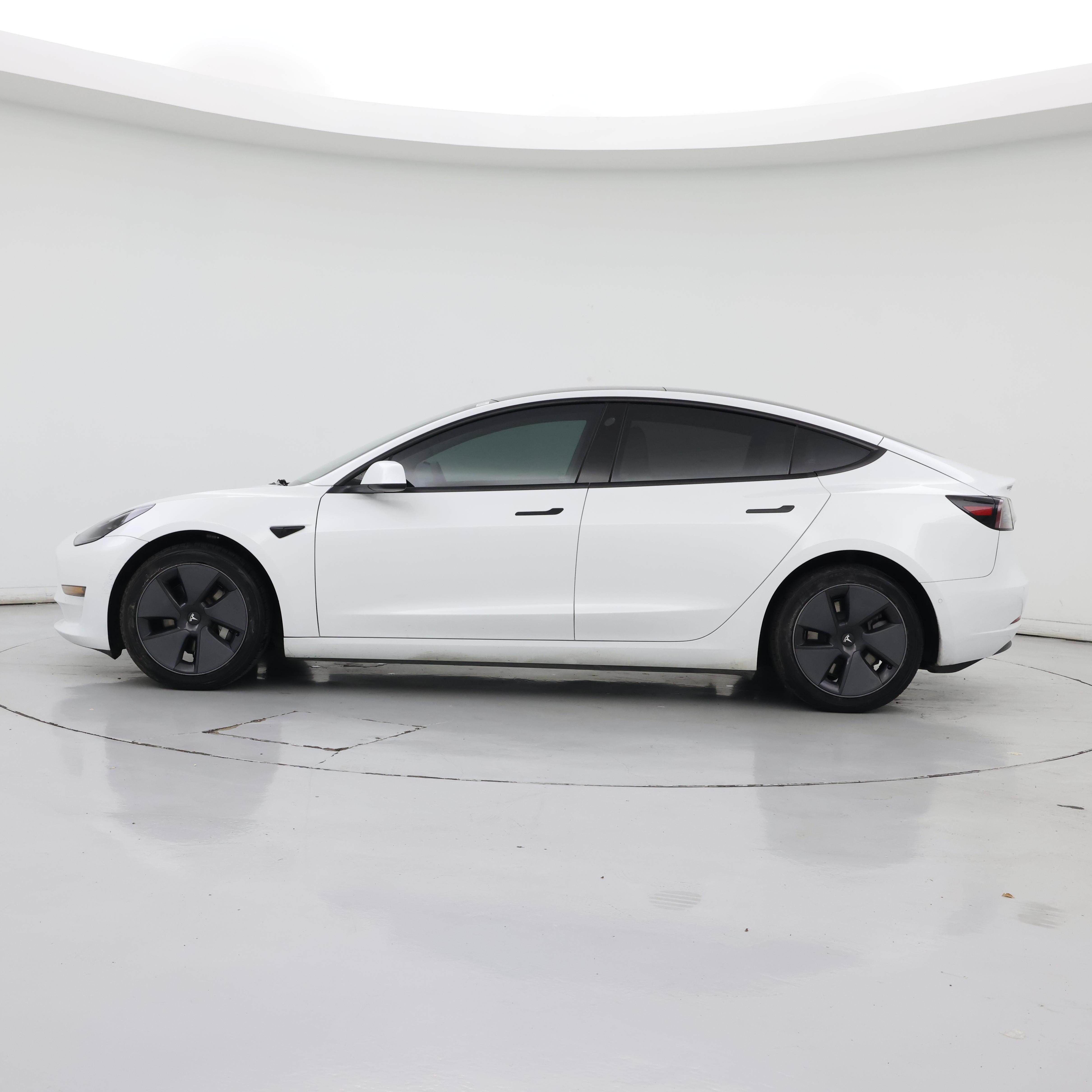 Thumbnail: 2022 Tesla Model 3 - 3