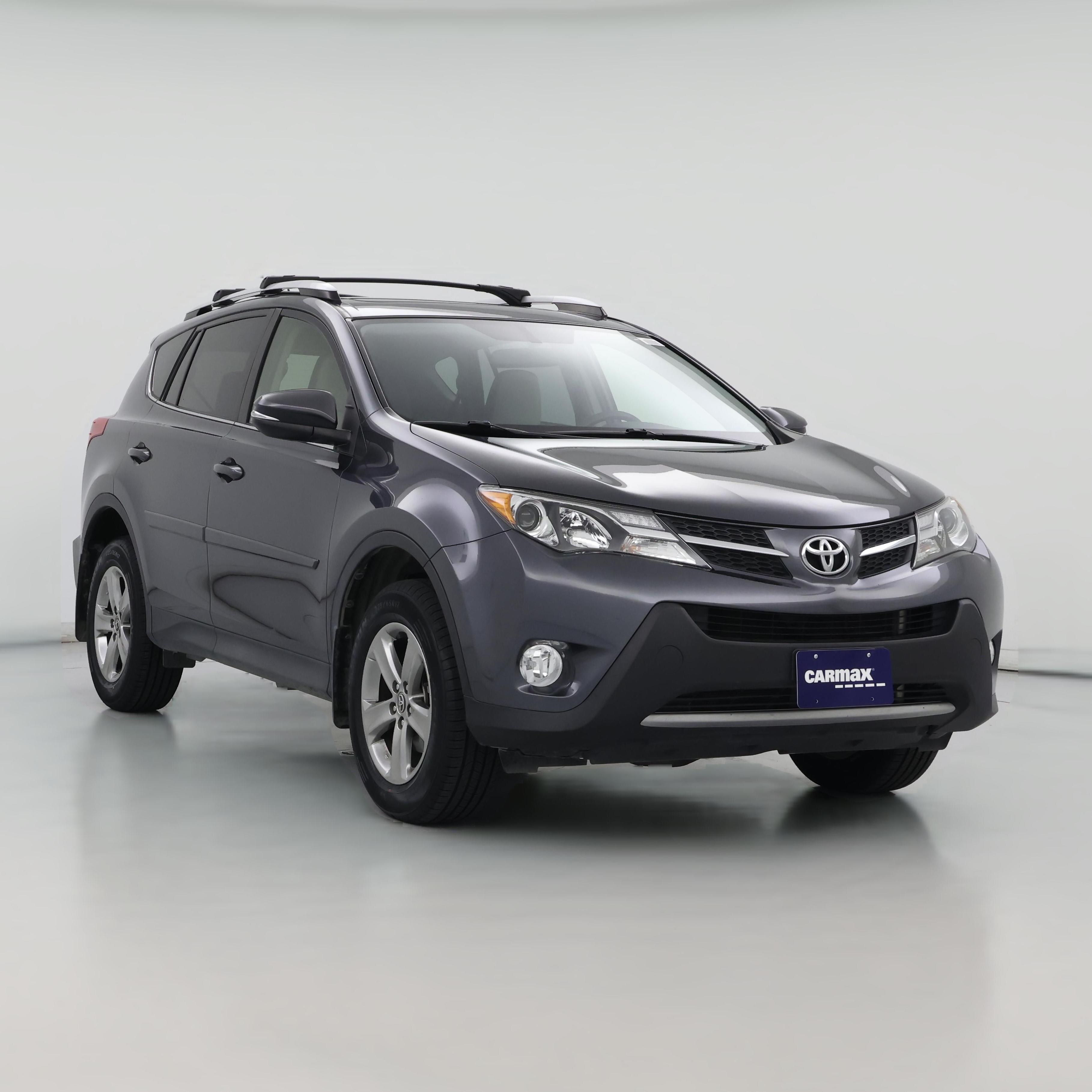 Thumbnail: 2015 Toyota RAV4 - 1