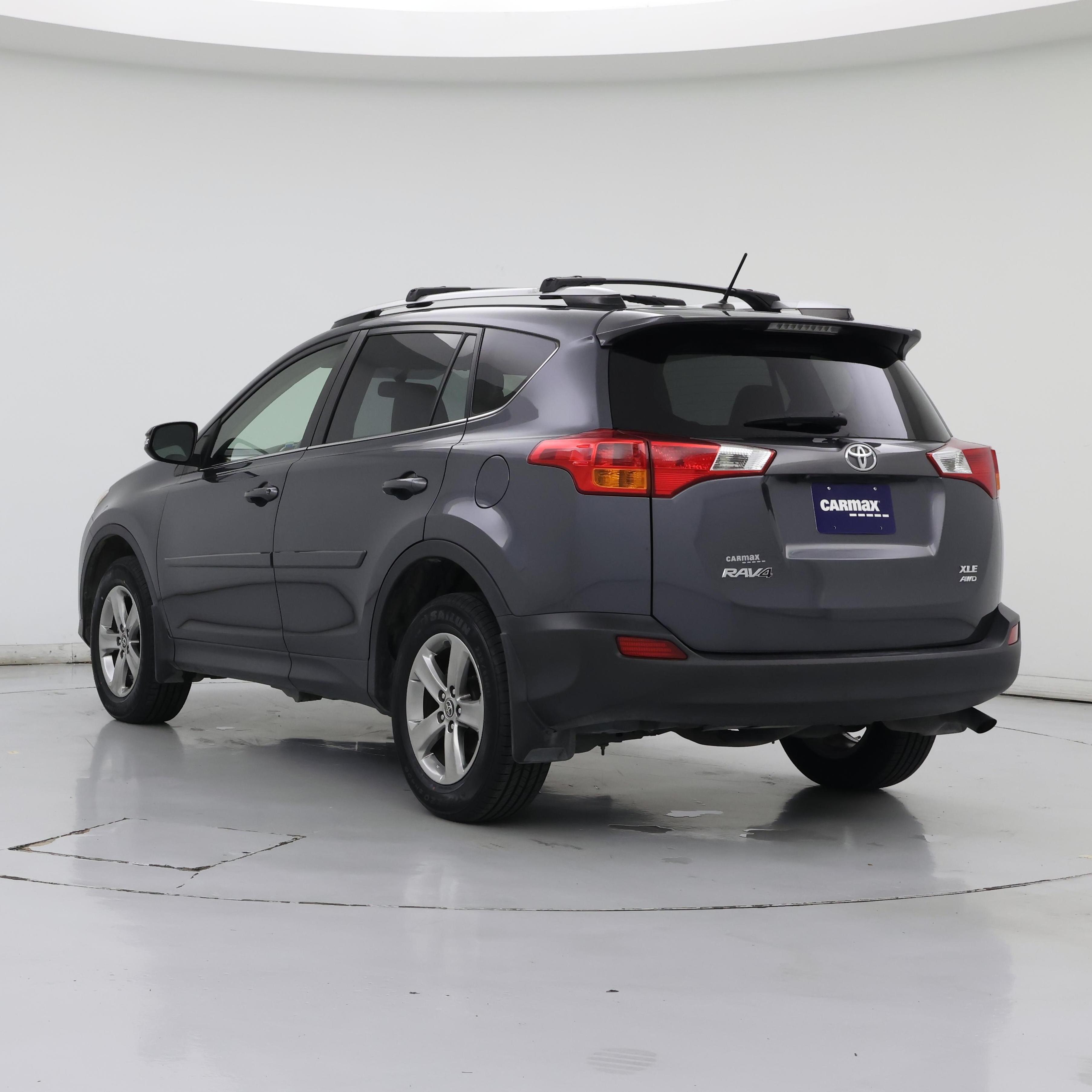 Thumbnail: 2015 Toyota RAV4 - 2