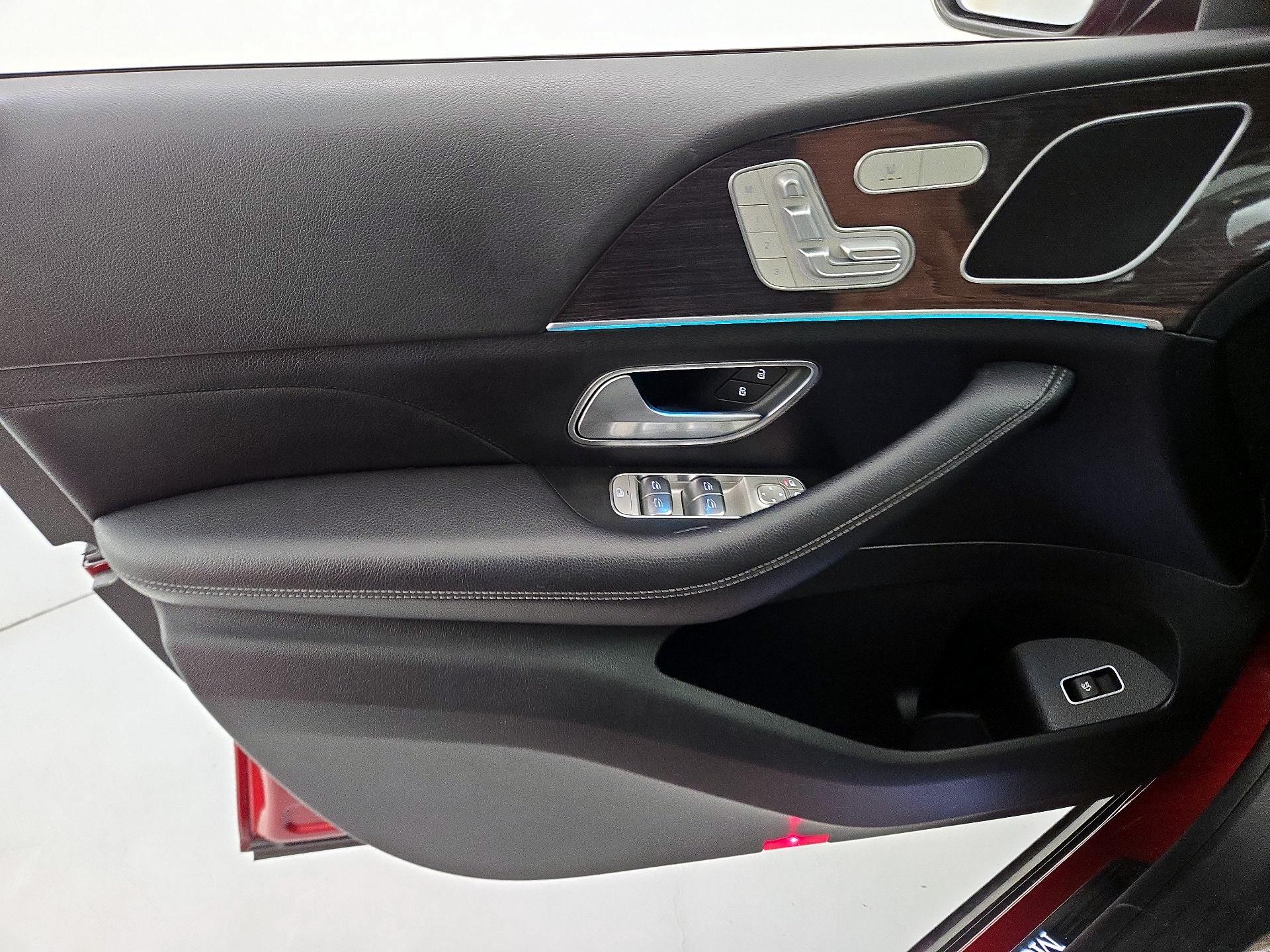 Thumbnail: 2022 Mercedes-Benz GLE - 12