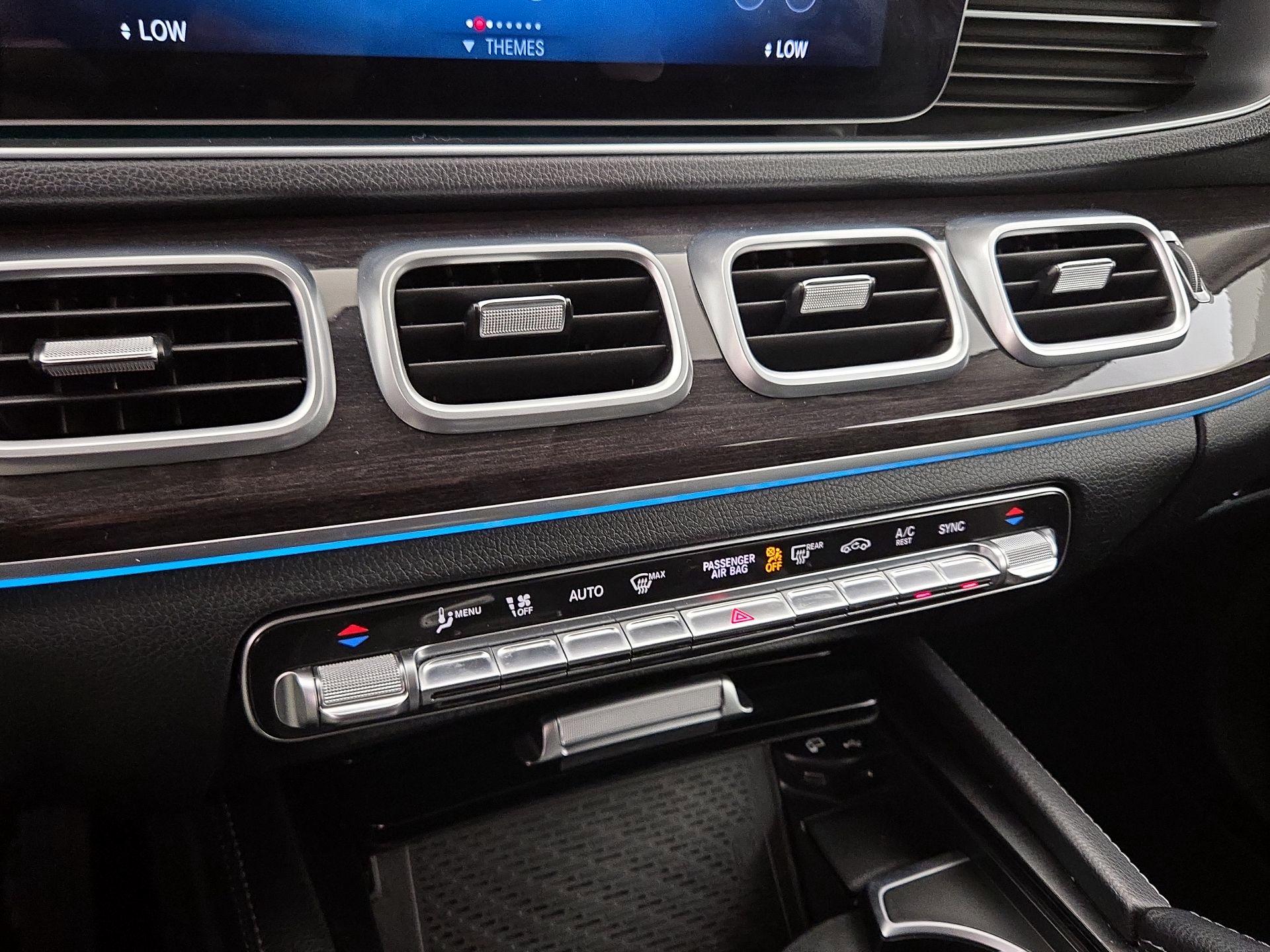 Thumbnail: 2022 Mercedes-Benz GLE - 17