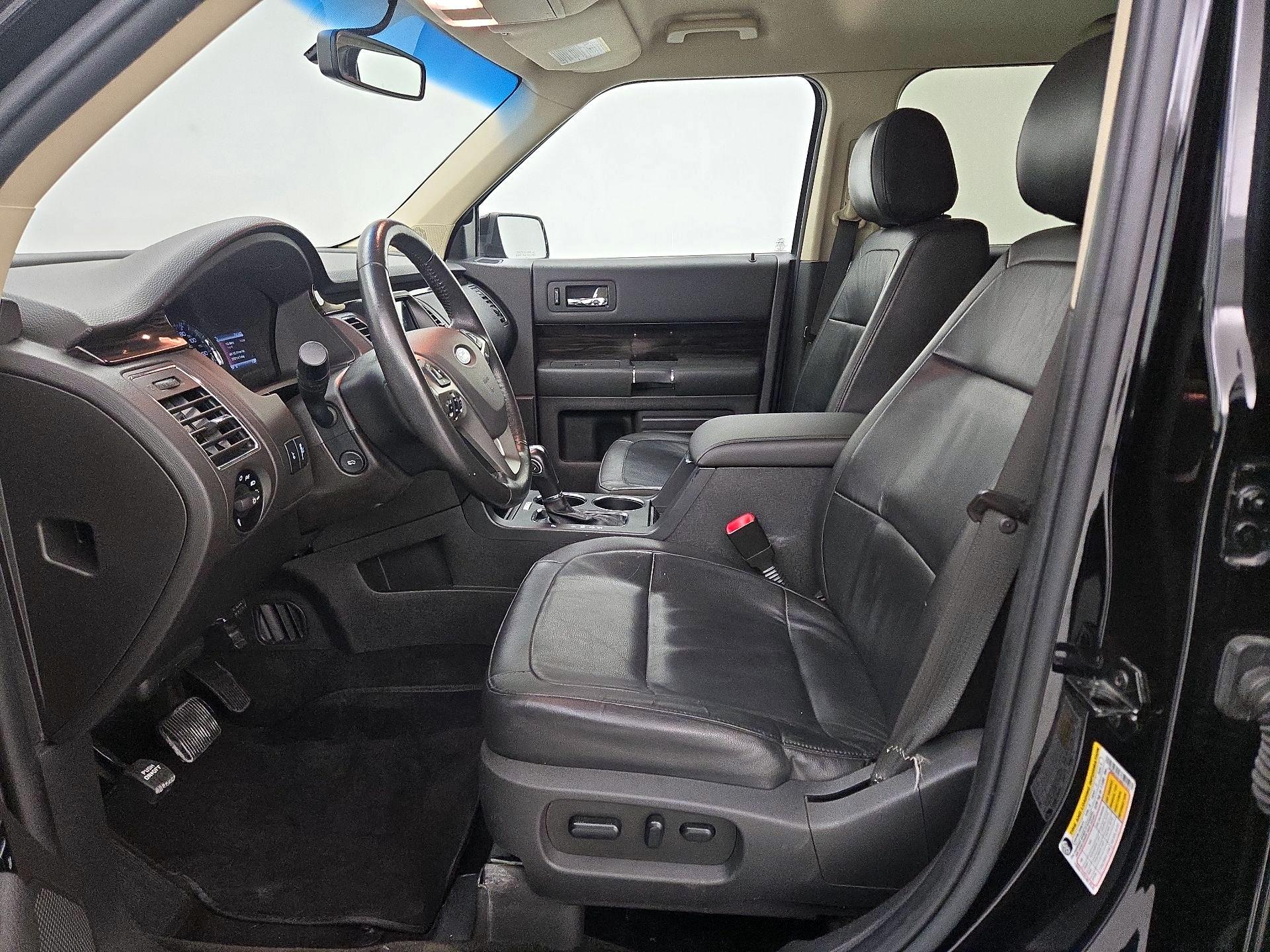 Thumbnail: 2016 Ford Flex - 11