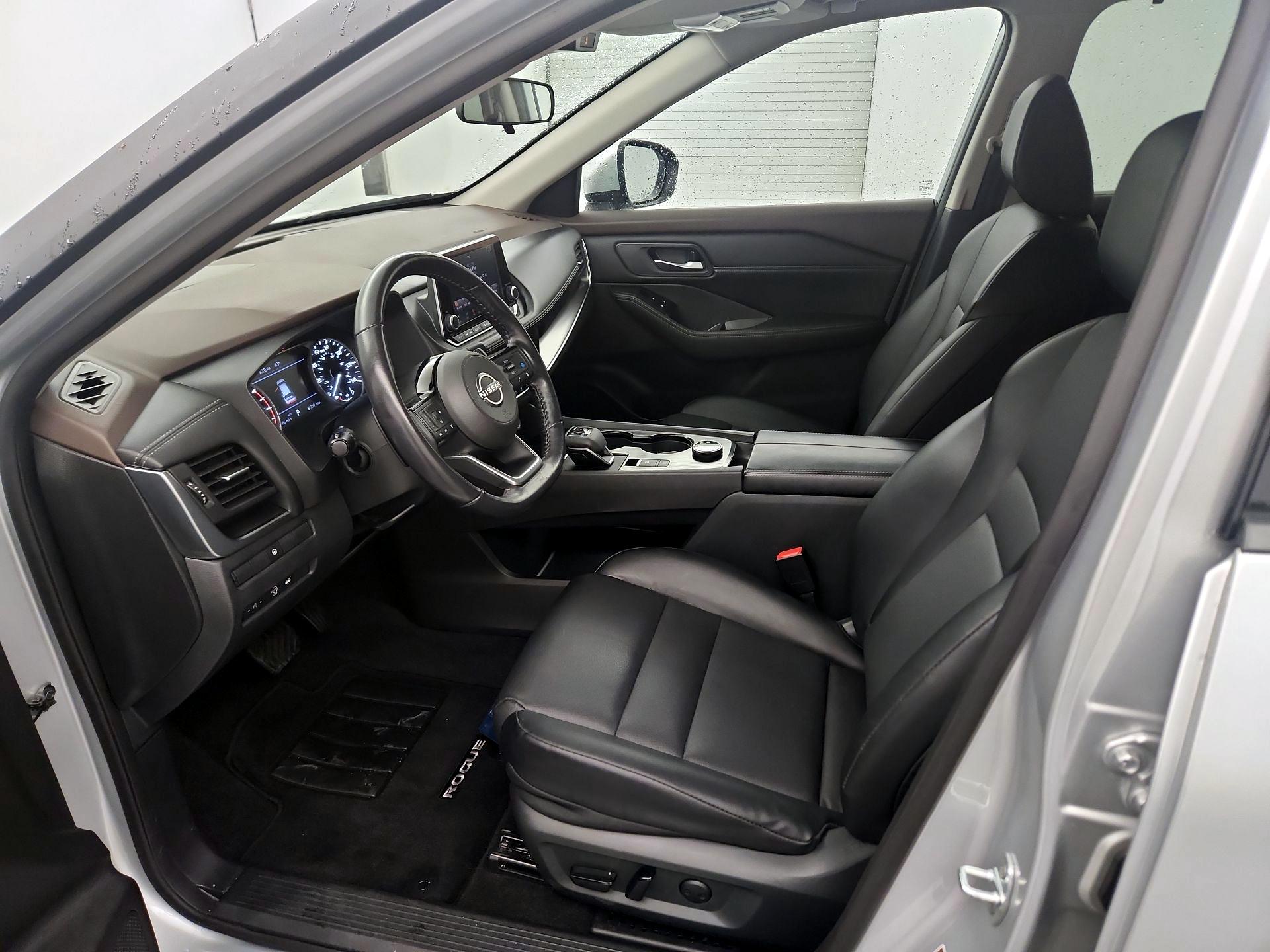 Thumbnail: 2023 Nissan Rogue - 9