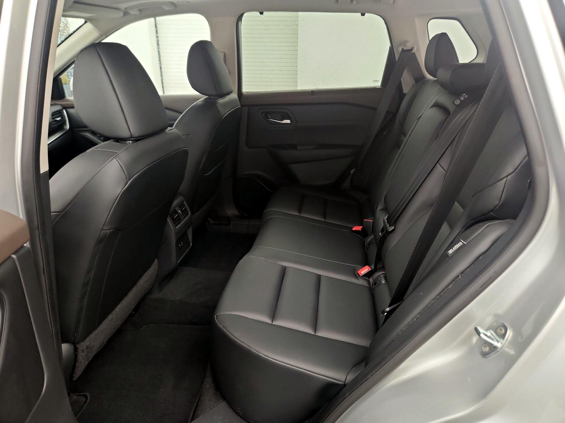 Thumbnail: 2023 Nissan Rogue - 17