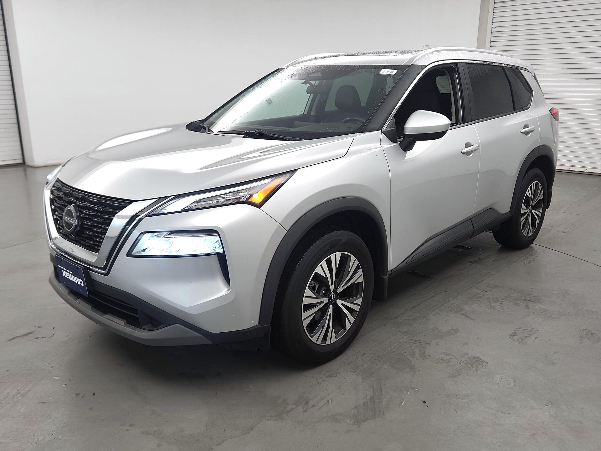 Thumbnail: 2023 Nissan Rogue - 3