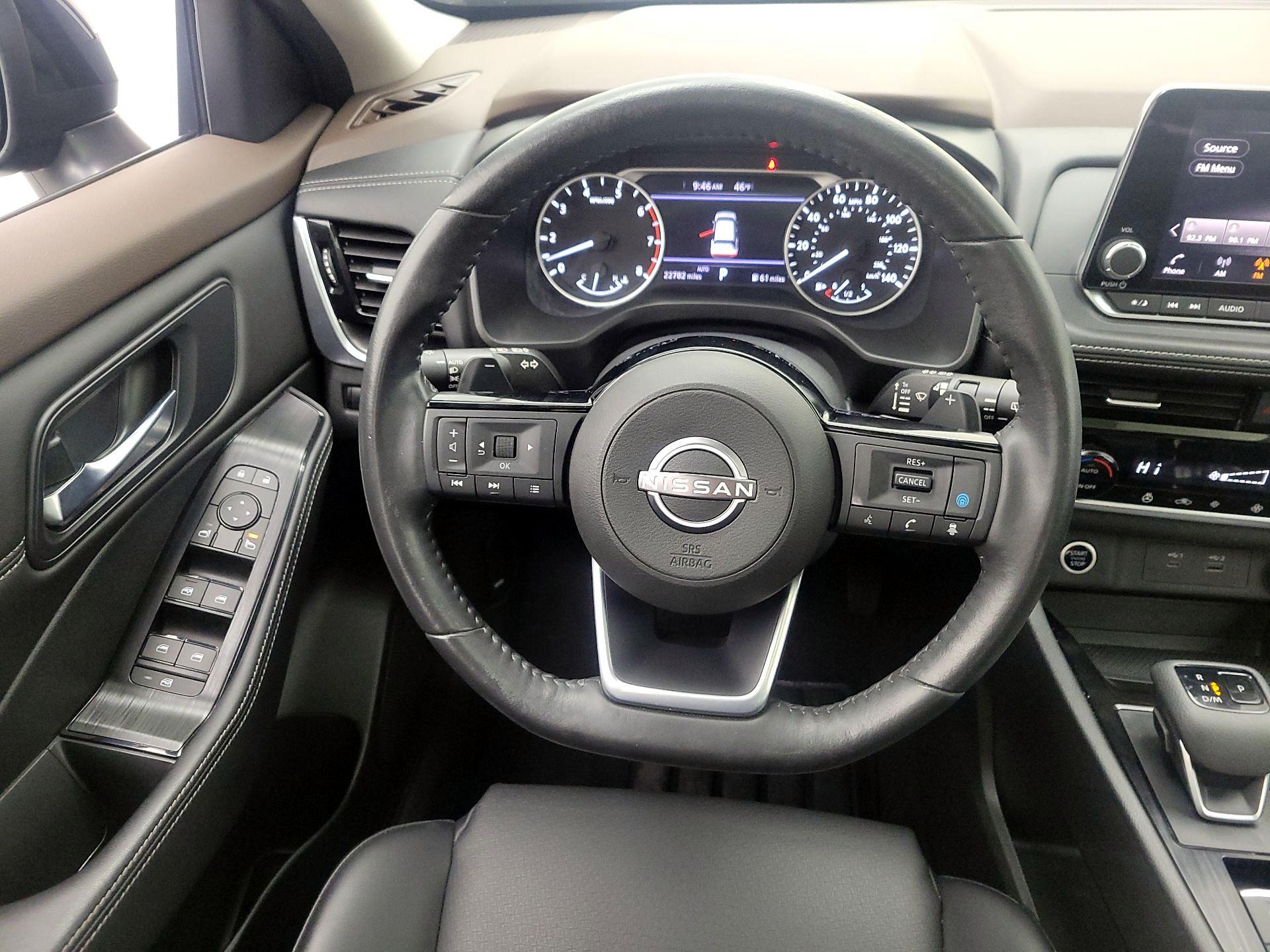 Thumbnail: 2022 Nissan Rogue - 10