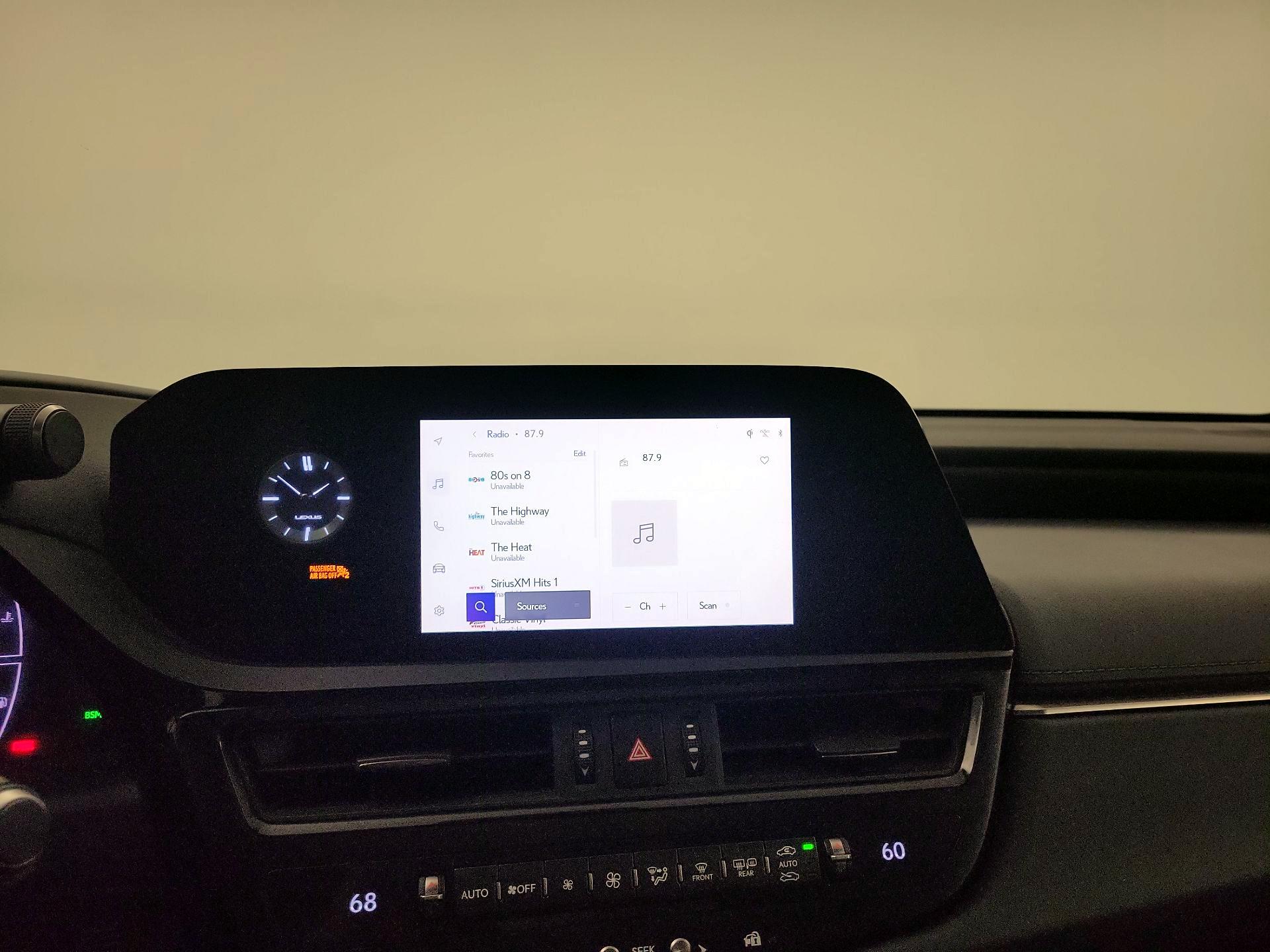 Thumbnail: 2023 Lexus ES - 12