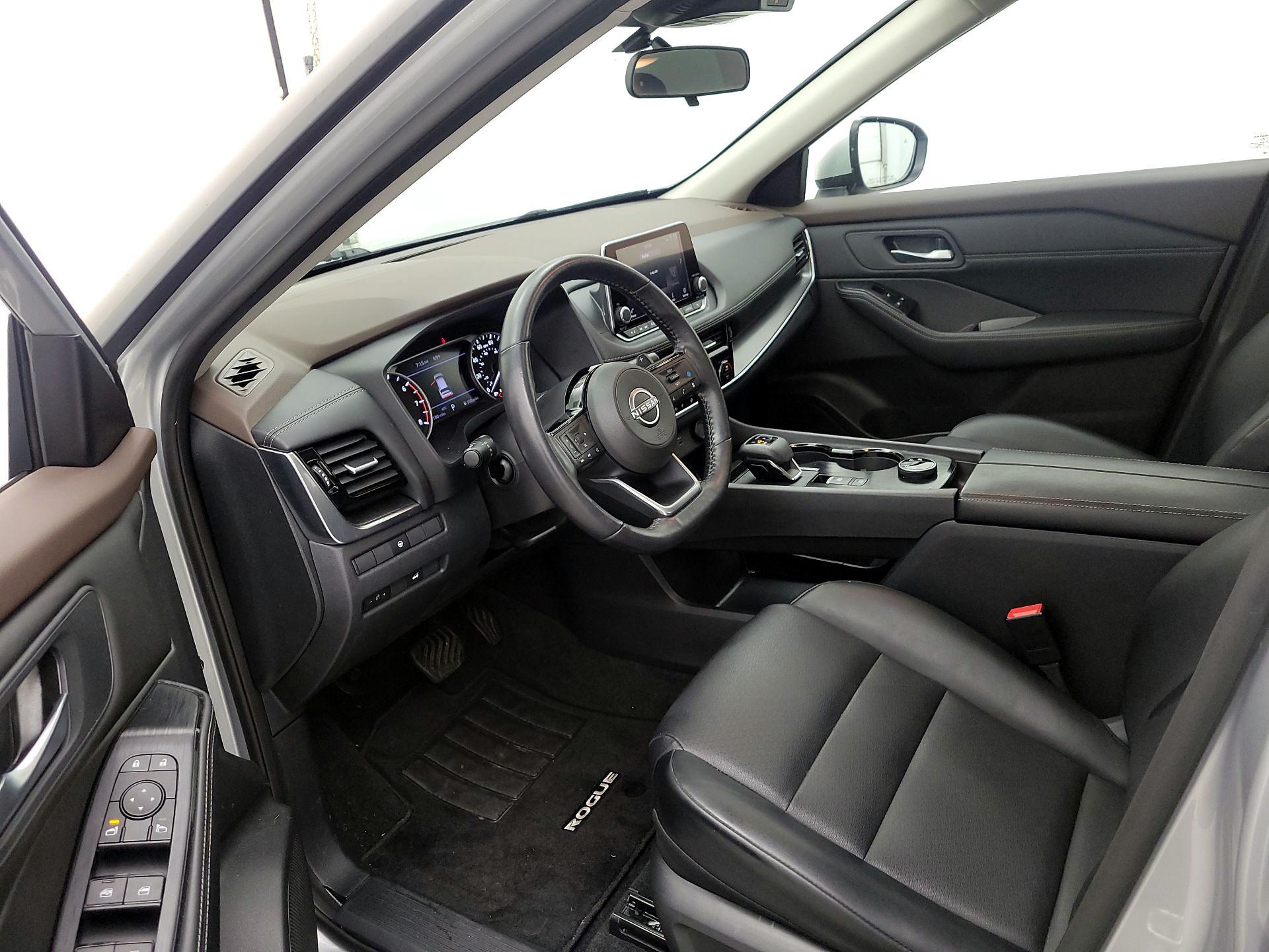 Thumbnail: 2022 Nissan Rogue - 11