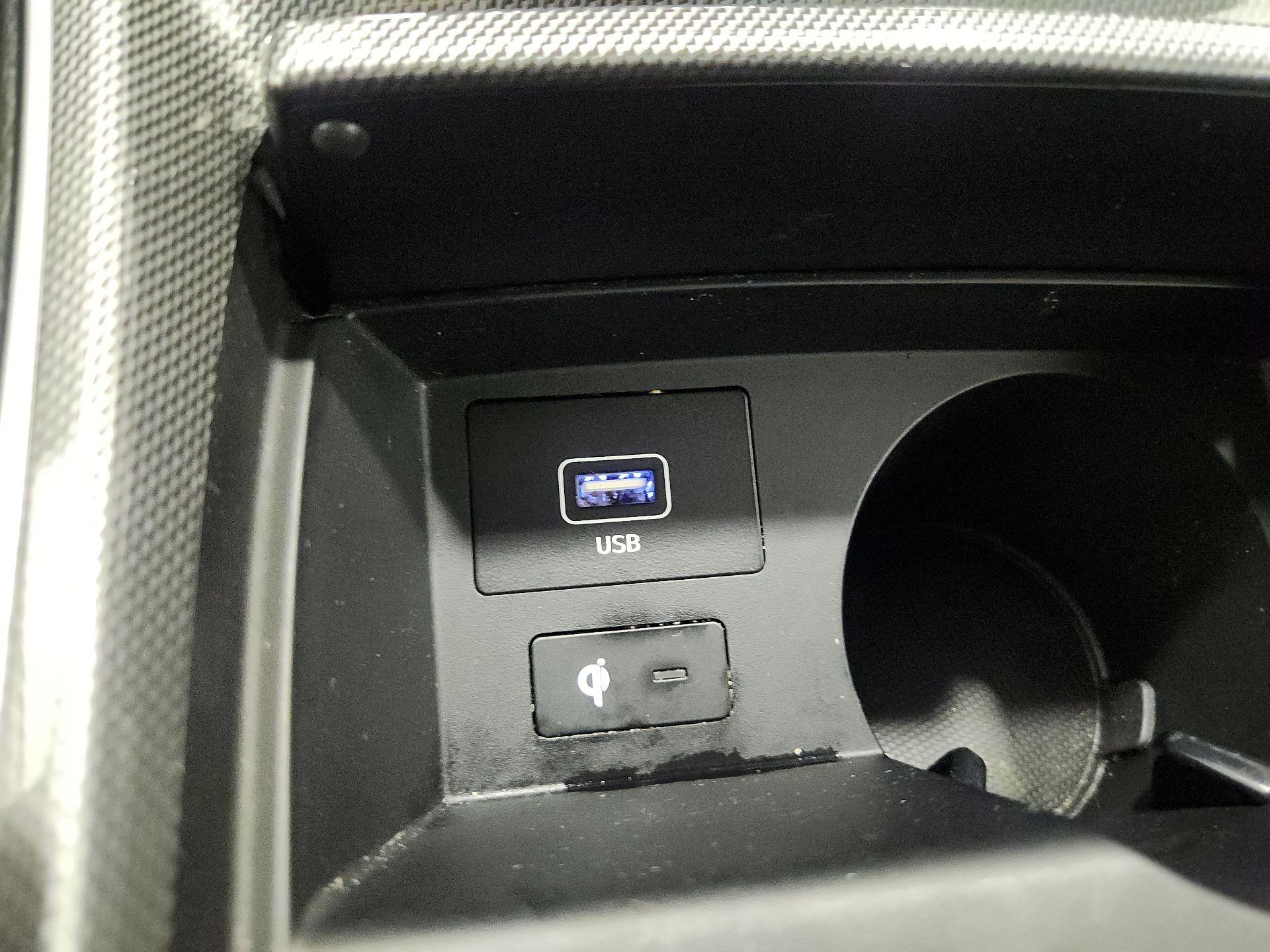 Thumbnail: 2022 Hyundai Santa Fe - 18