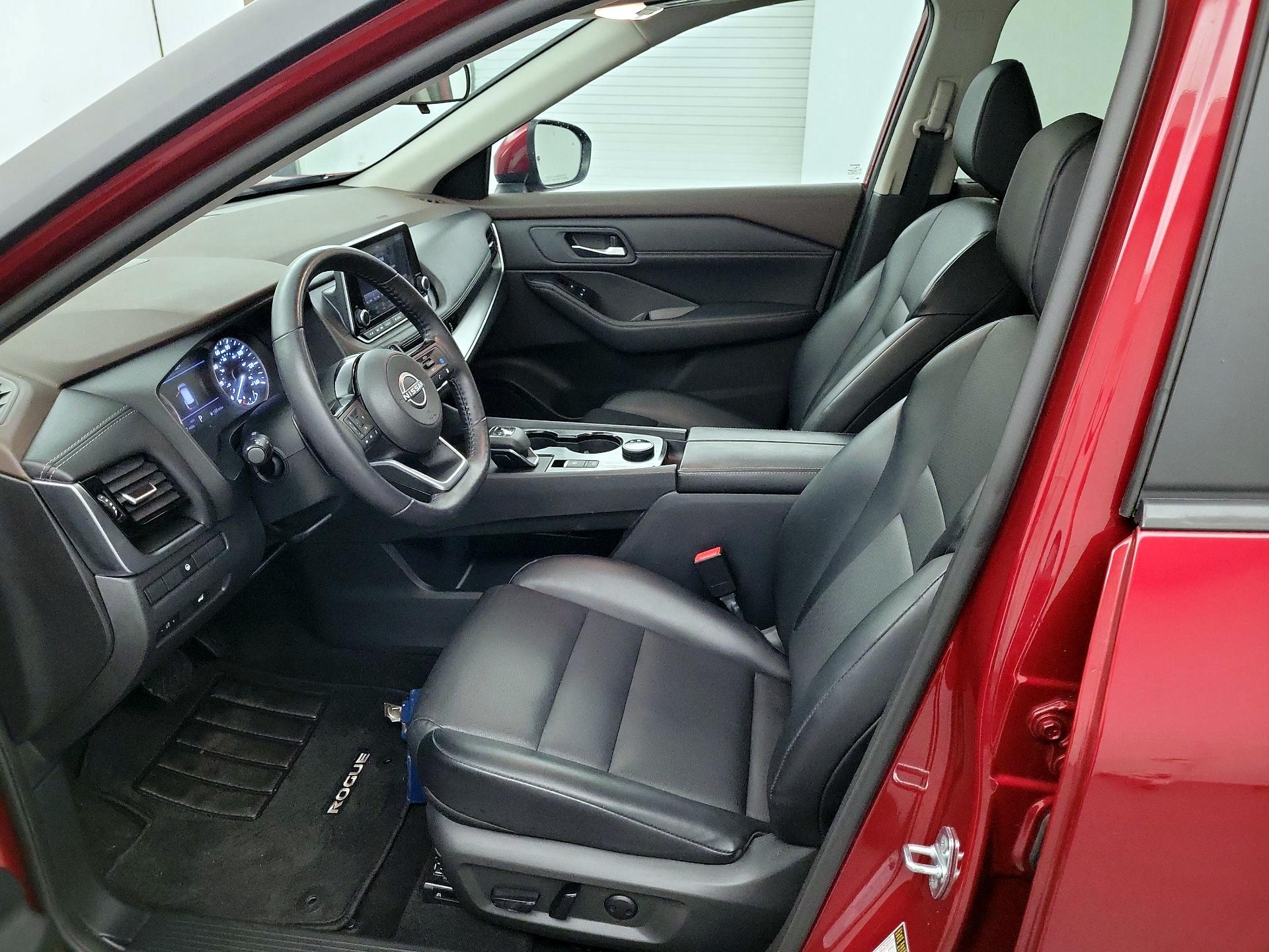 Thumbnail: 2023 Nissan Rogue - 9