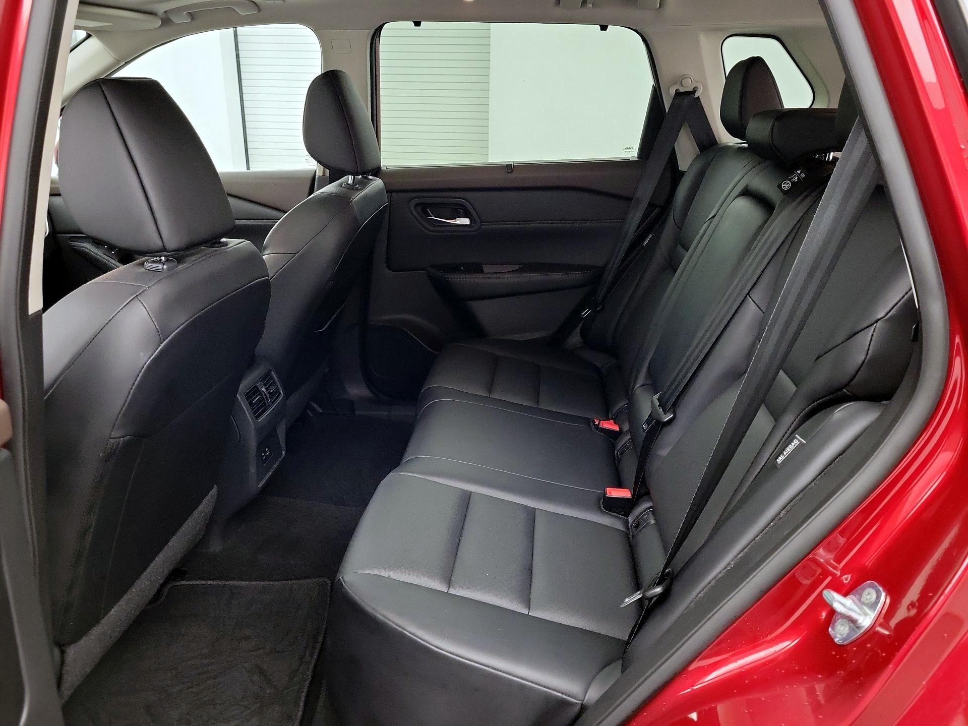 Thumbnail: 2023 Nissan Rogue - 17