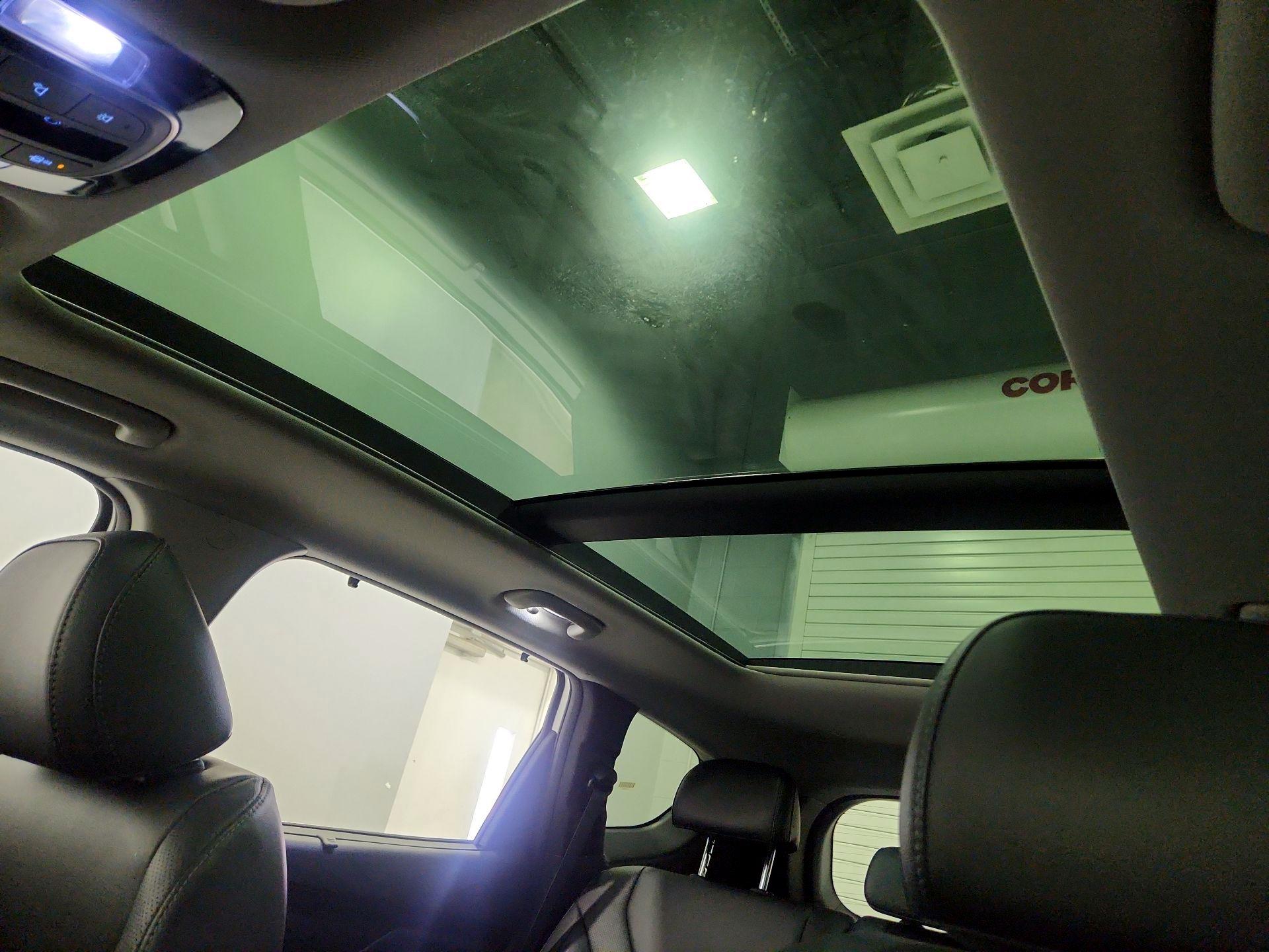 Thumbnail: 2023 Hyundai Santa Fe - 20