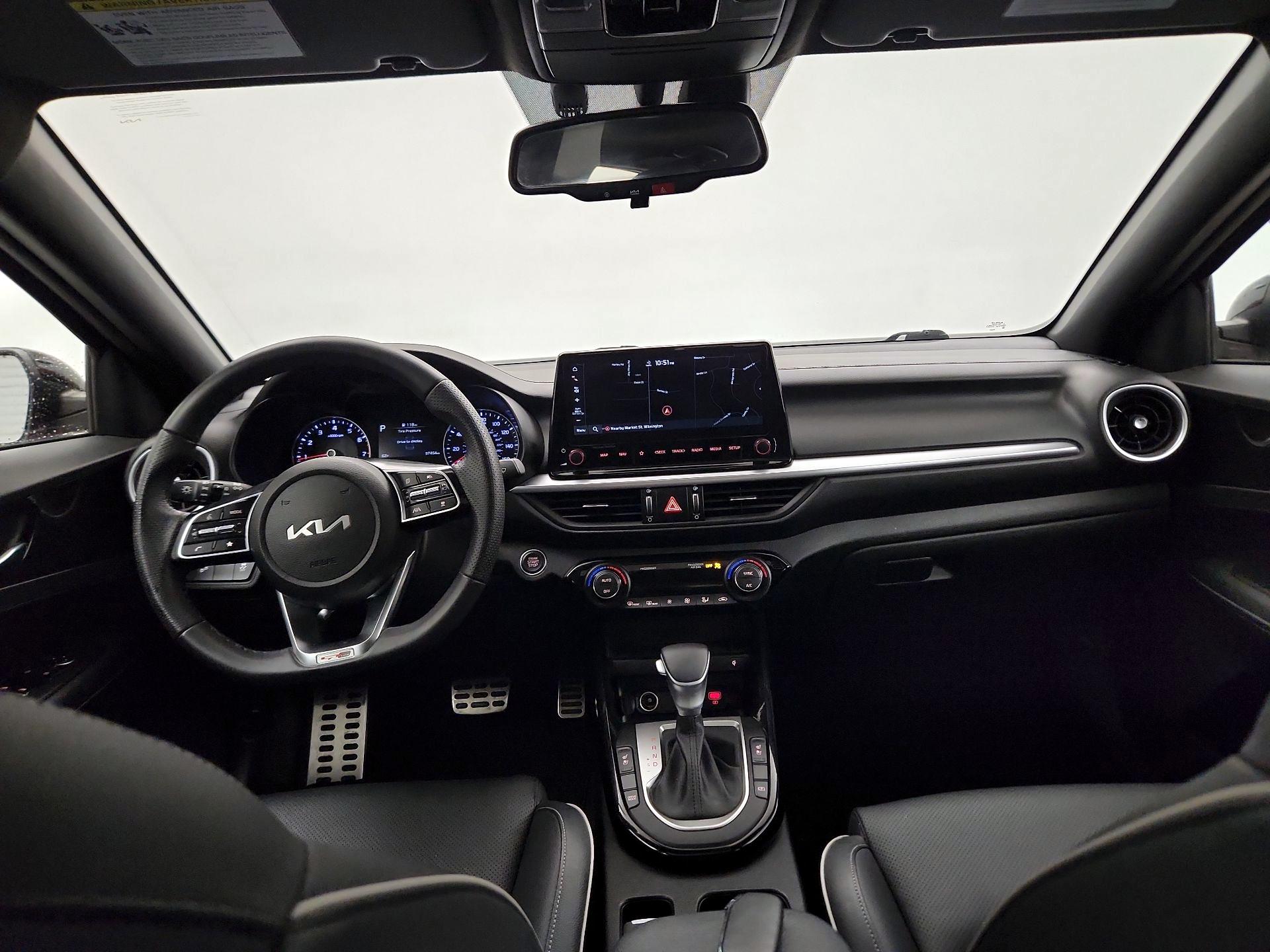 Thumbnail: 2023 Kia Forte - 8