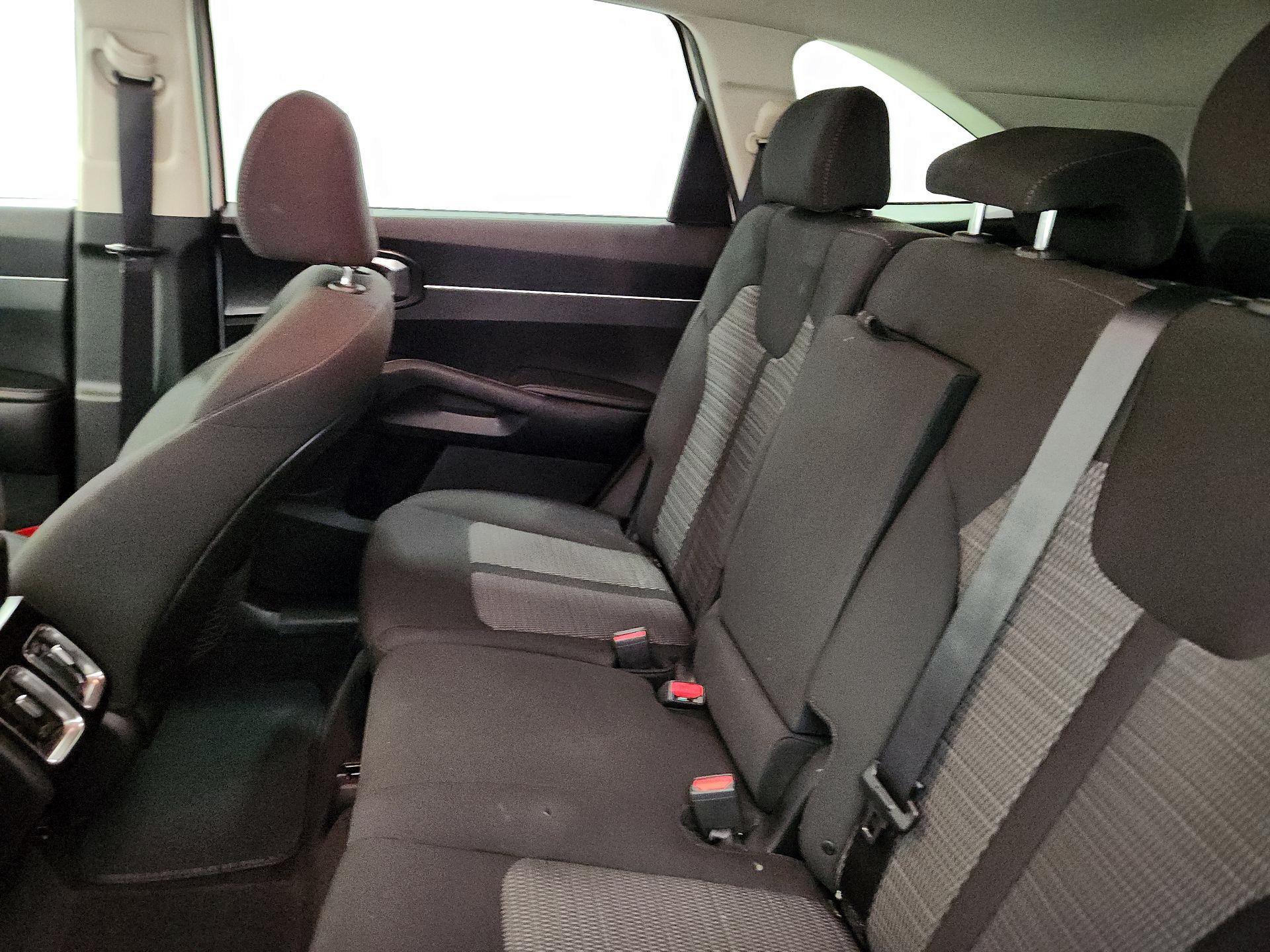 Thumbnail: 2022 Kia Sorento - 19