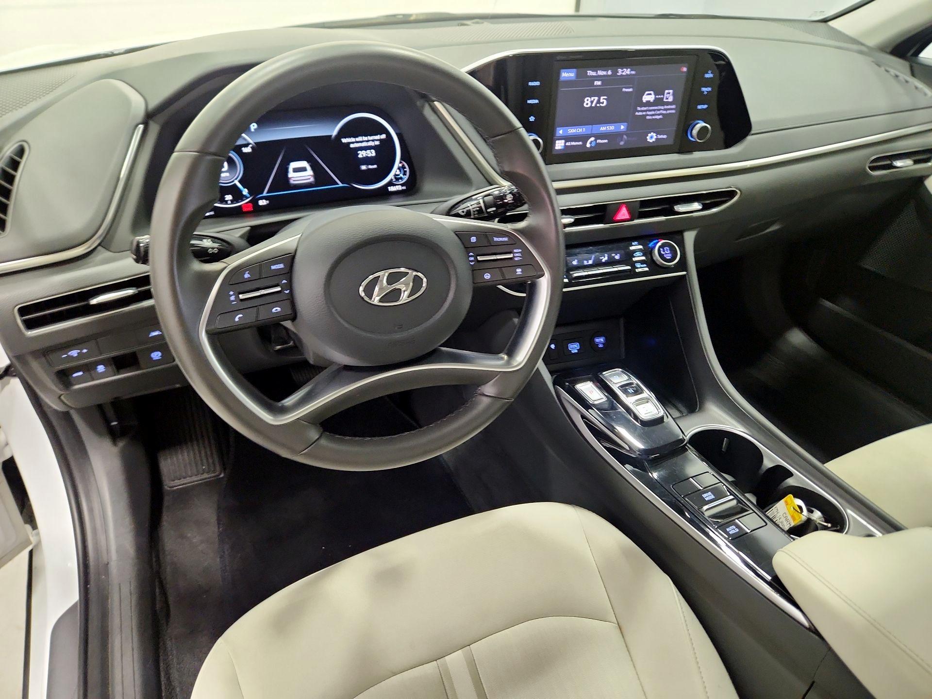 Thumbnail: 2022 Hyundai Sonata - 9