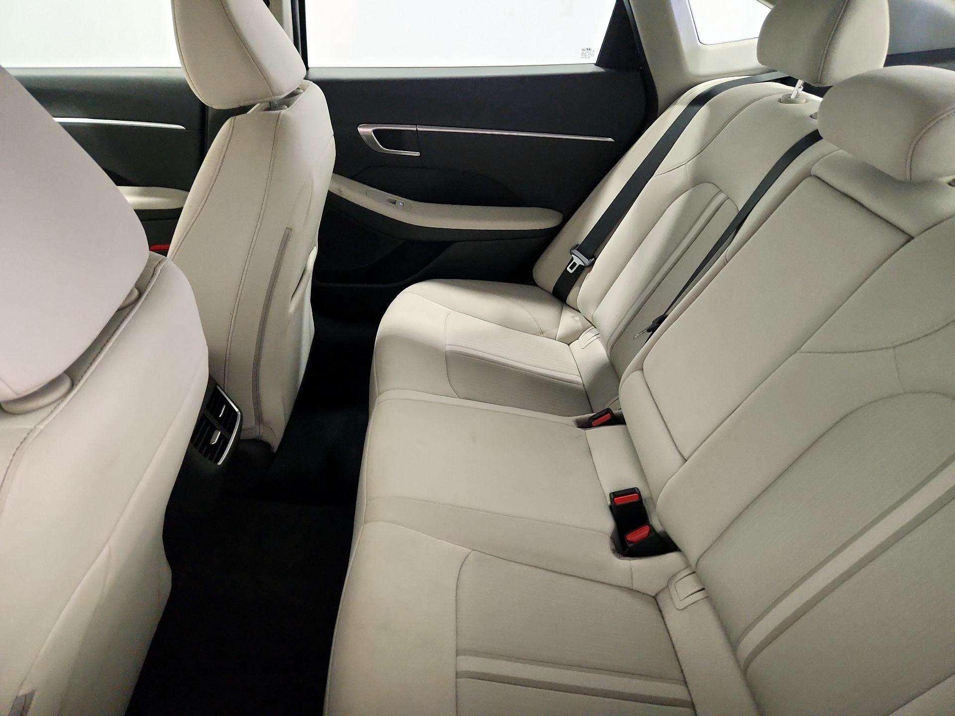 Thumbnail: 2022 Hyundai Sonata - 18