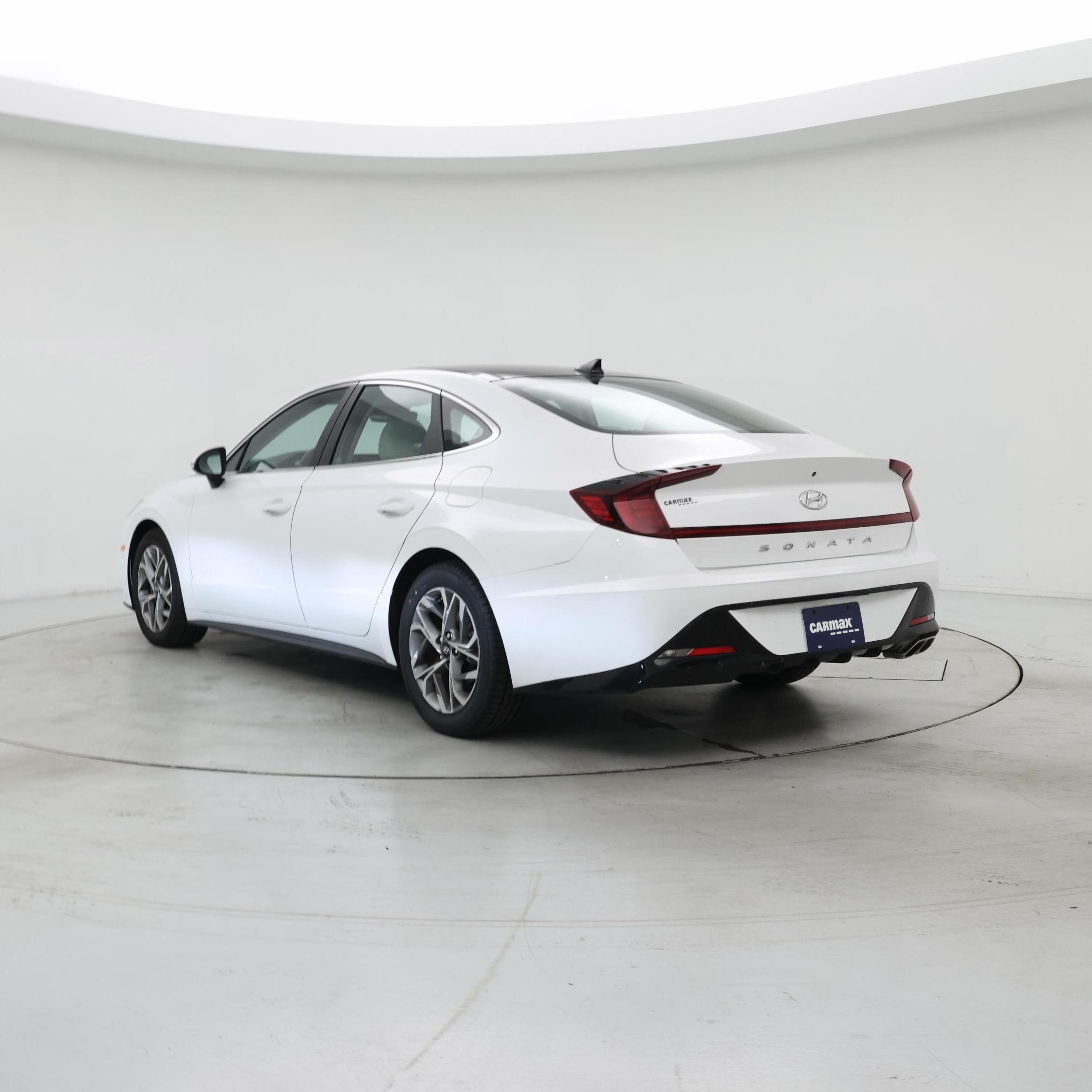 Thumbnail: 2022 Hyundai Sonata - 2