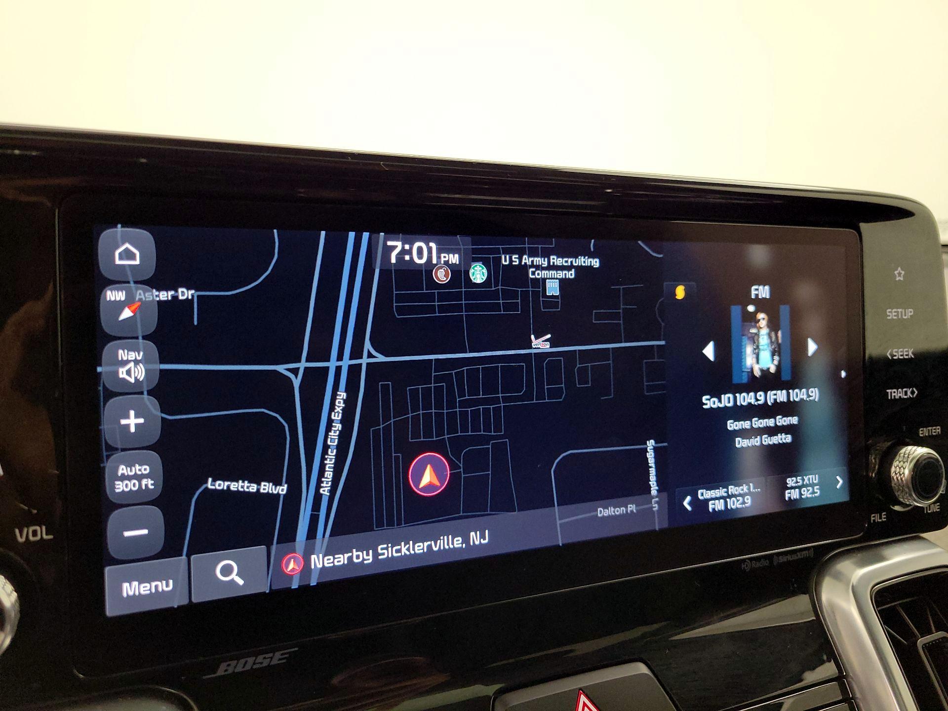 Thumbnail: 2023 Kia Sorento - 14