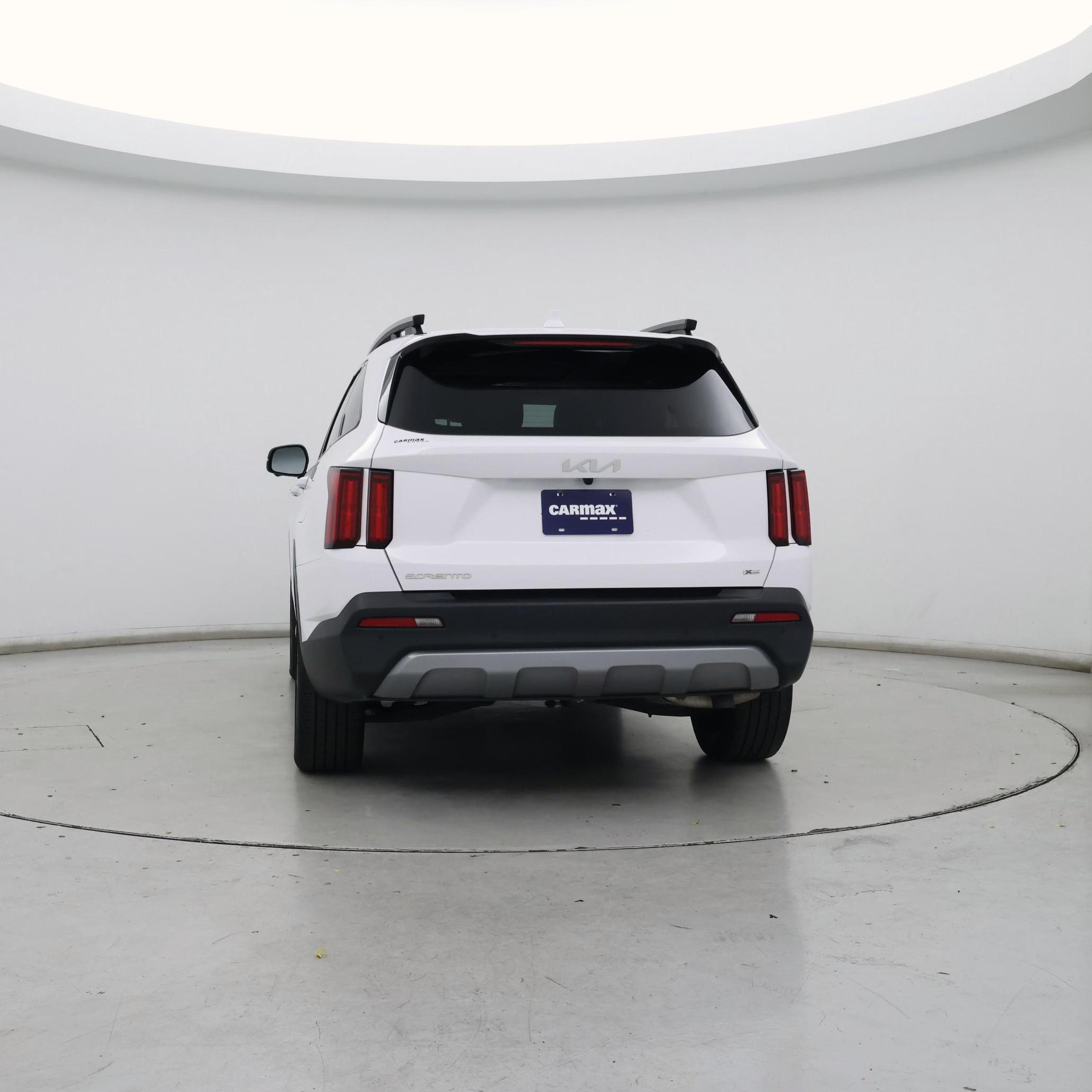 Thumbnail: 2023 Kia Sorento - 6