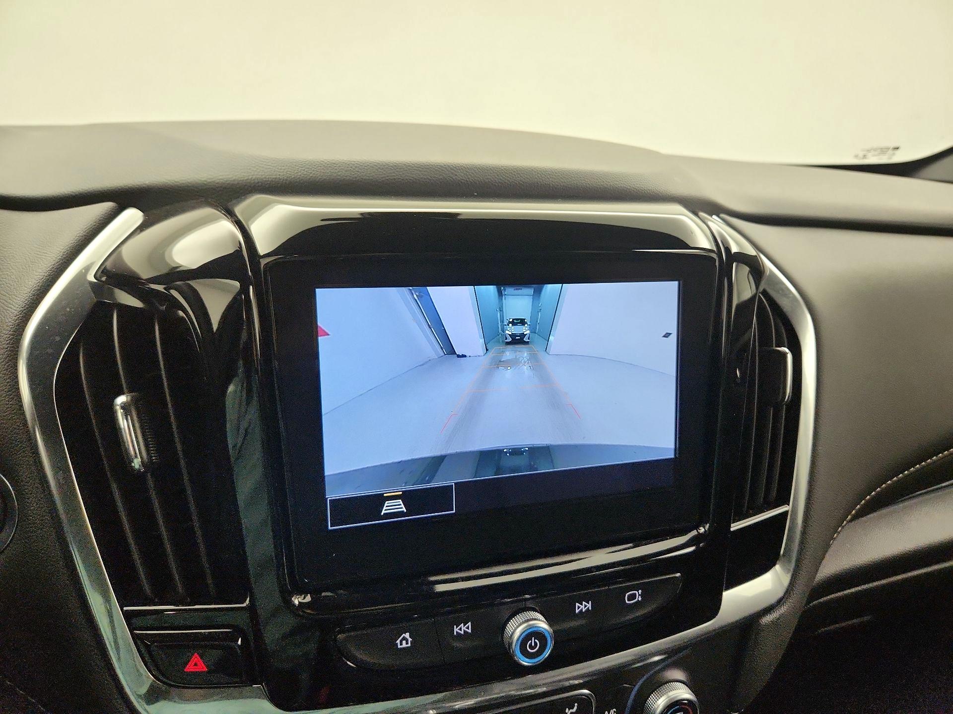 Thumbnail: 2023 Chevrolet Traverse - 15