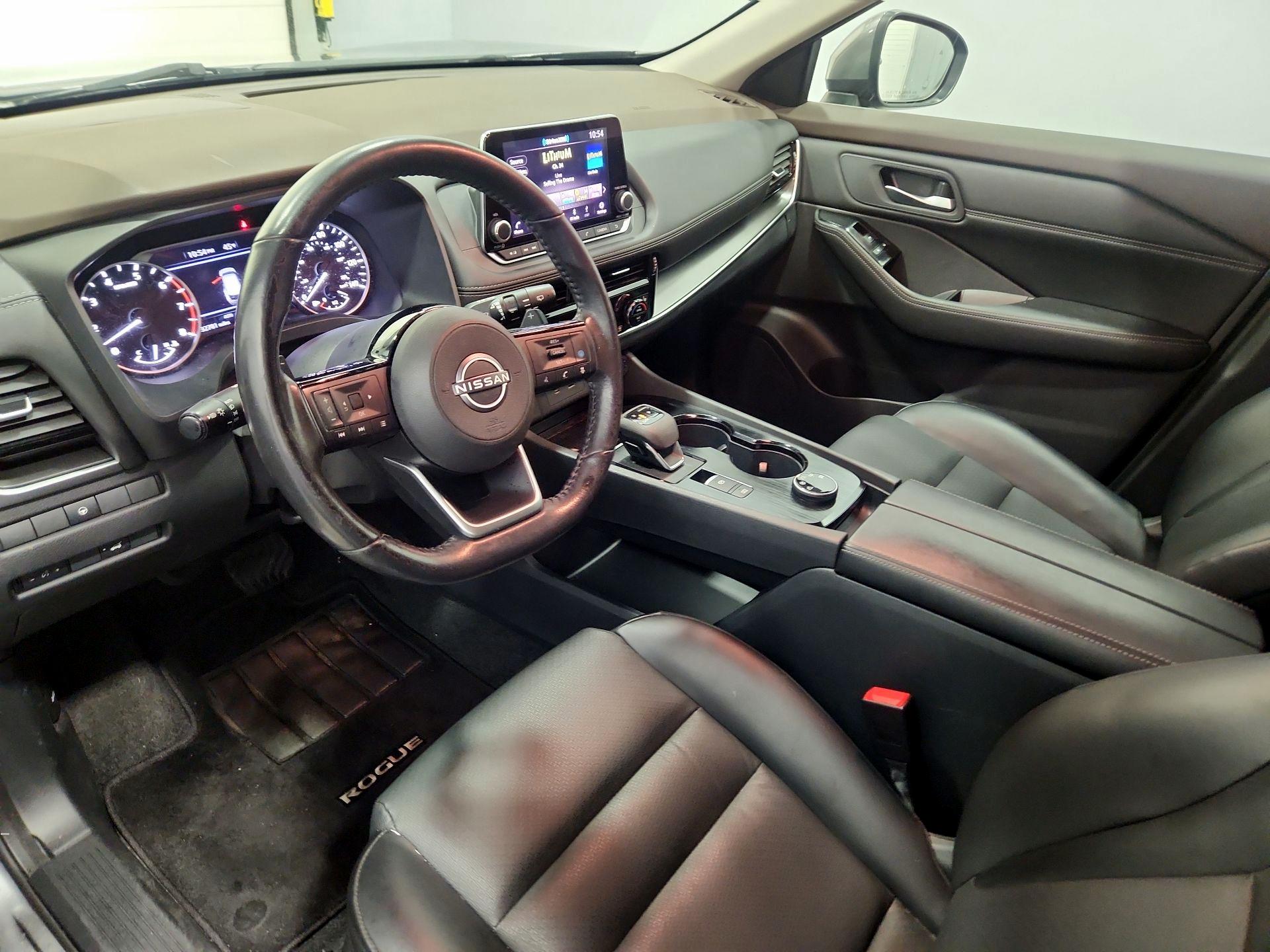 Thumbnail: 2022 Nissan Rogue - 11