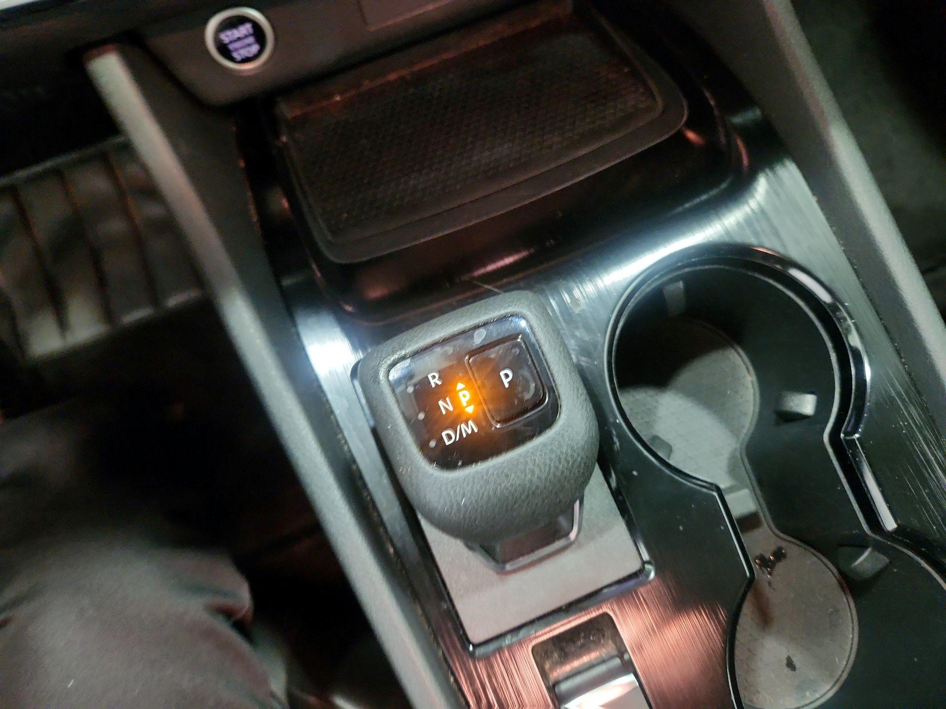 Thumbnail: 2022 Nissan Rogue - 17