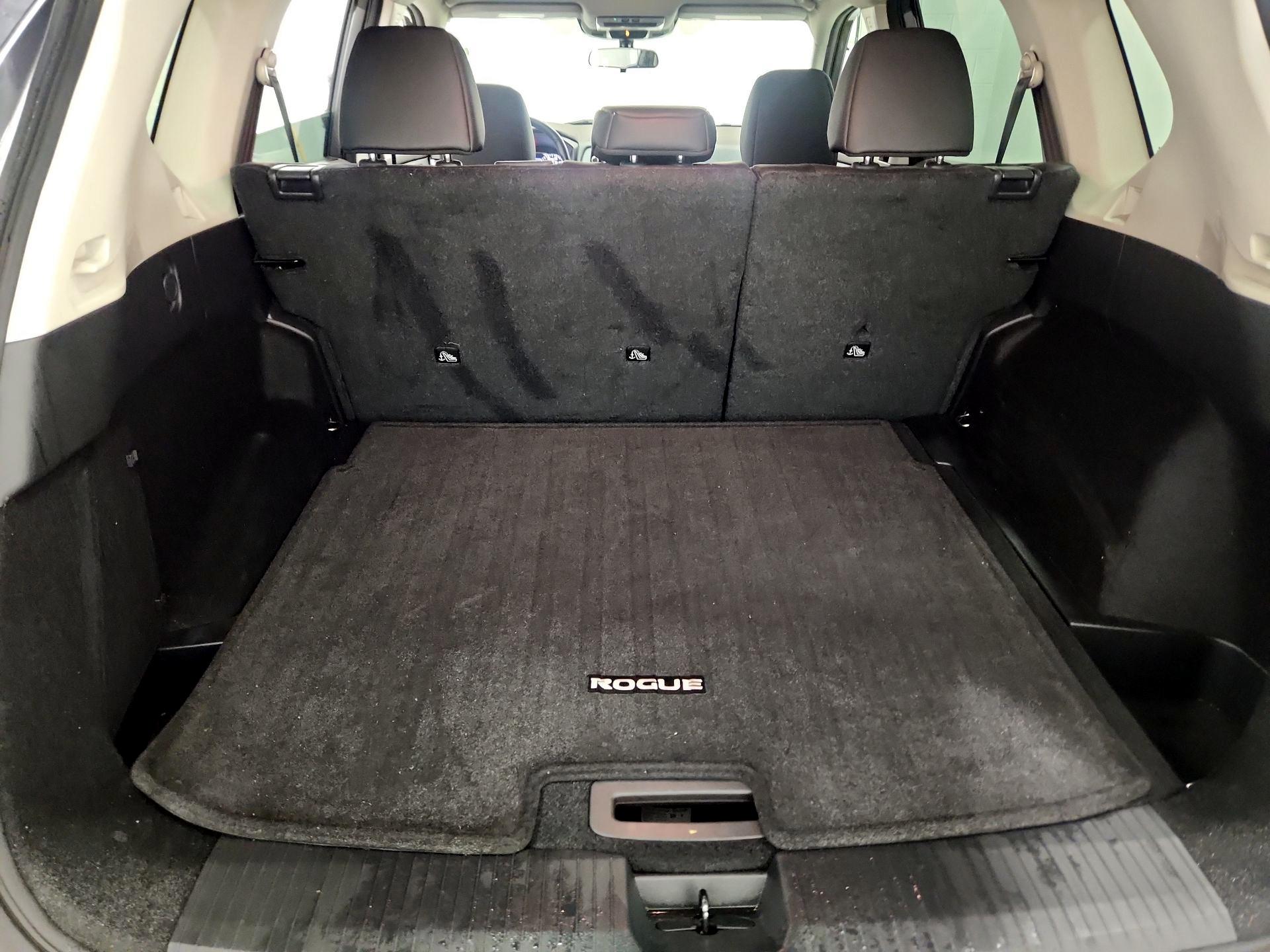 Thumbnail: 2022 Nissan Rogue - 20