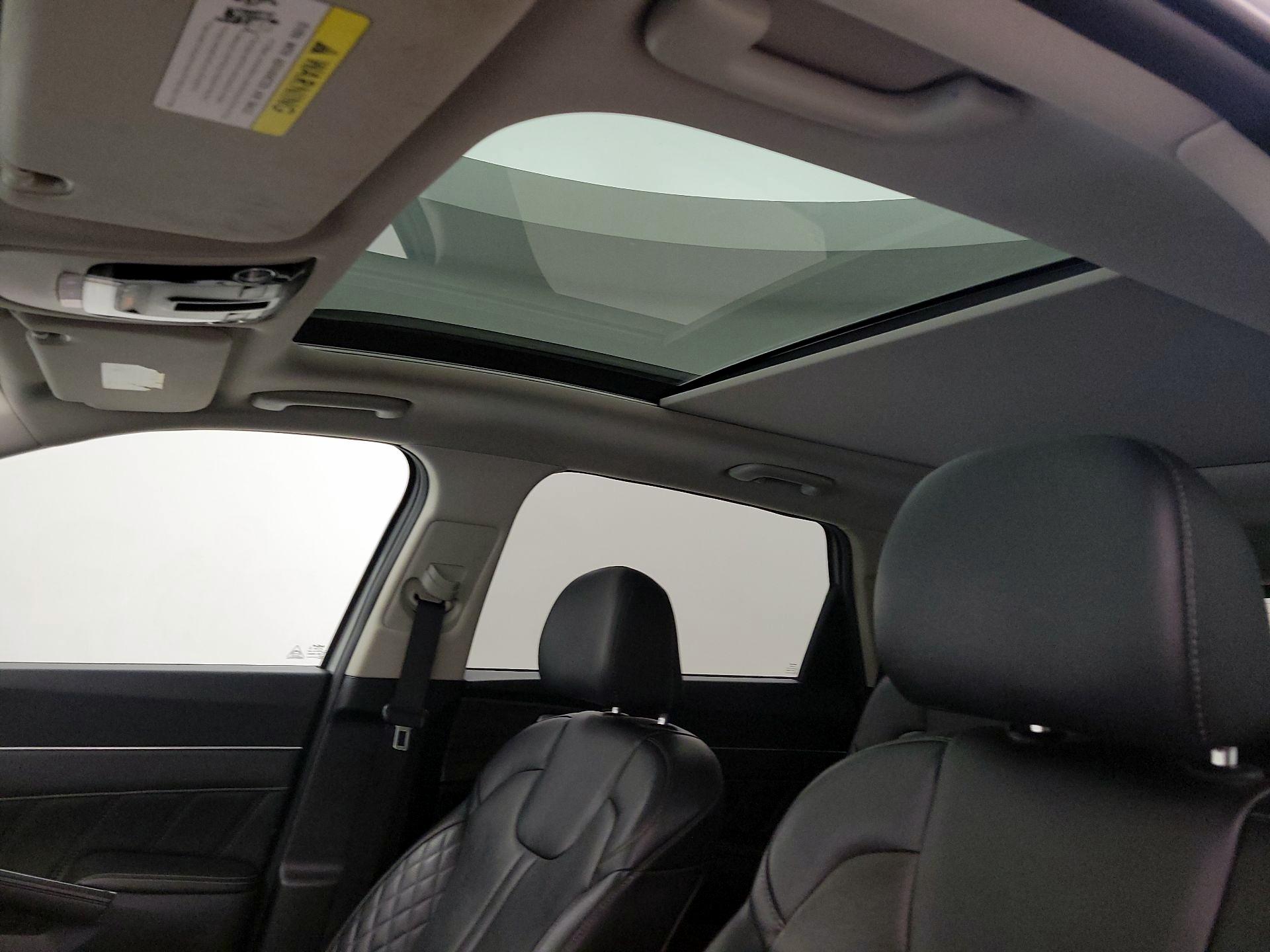 Thumbnail: 2022 Kia Sorento - 20