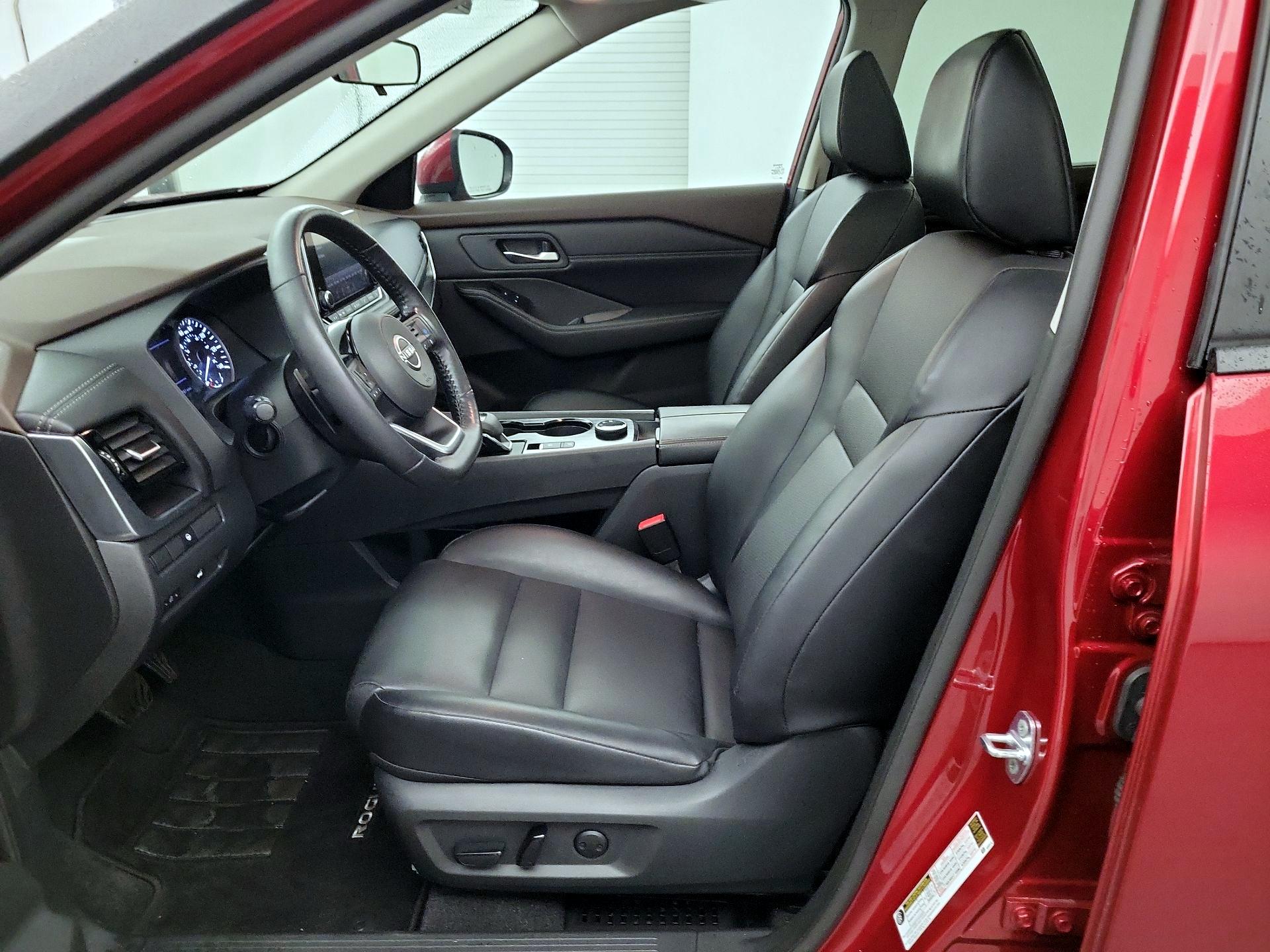 Thumbnail: 2023 Nissan Rogue - 9