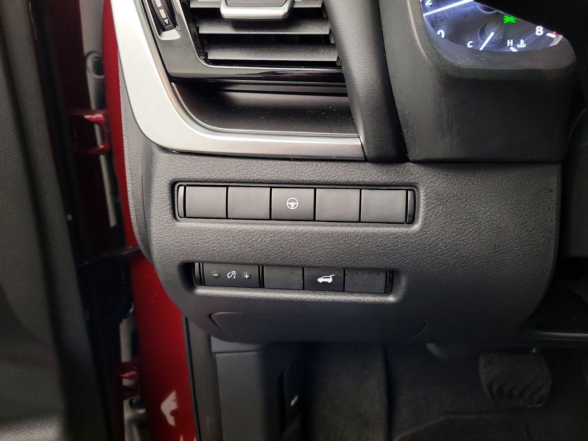 Thumbnail: 2023 Nissan Rogue - 11