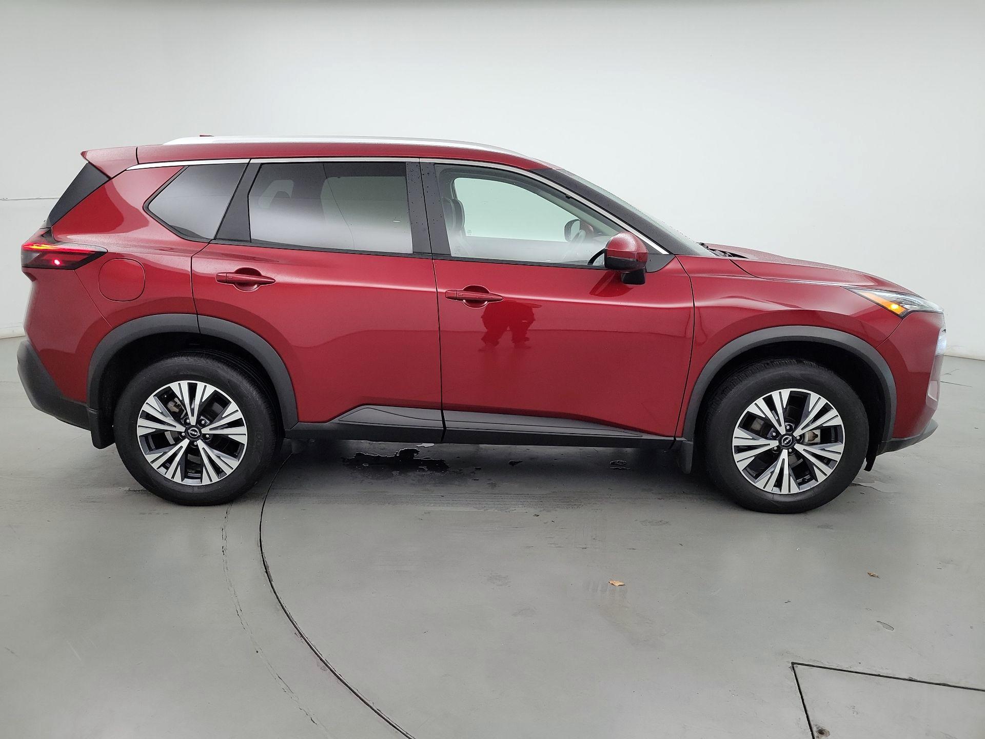 Thumbnail: 2023 Nissan Rogue - 4