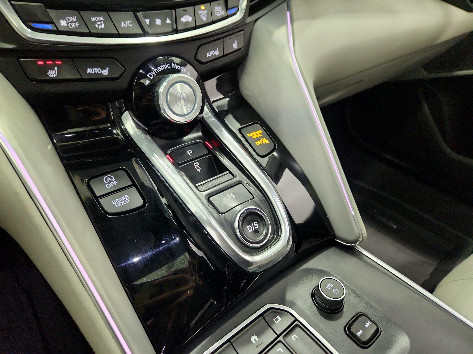 Thumbnail: 2021 Acura TLX - 18