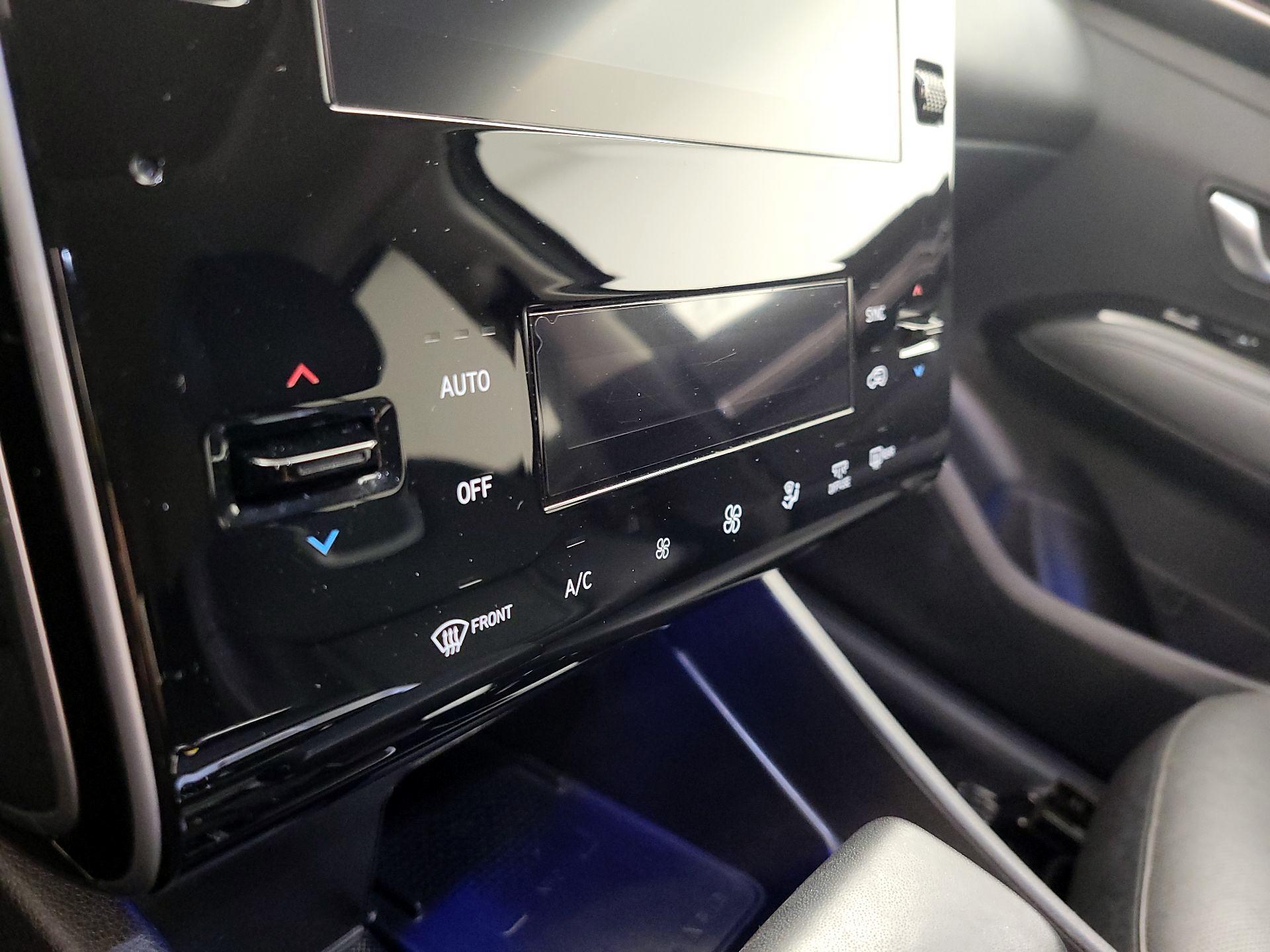 Thumbnail: 2022 Hyundai Tucson - 16