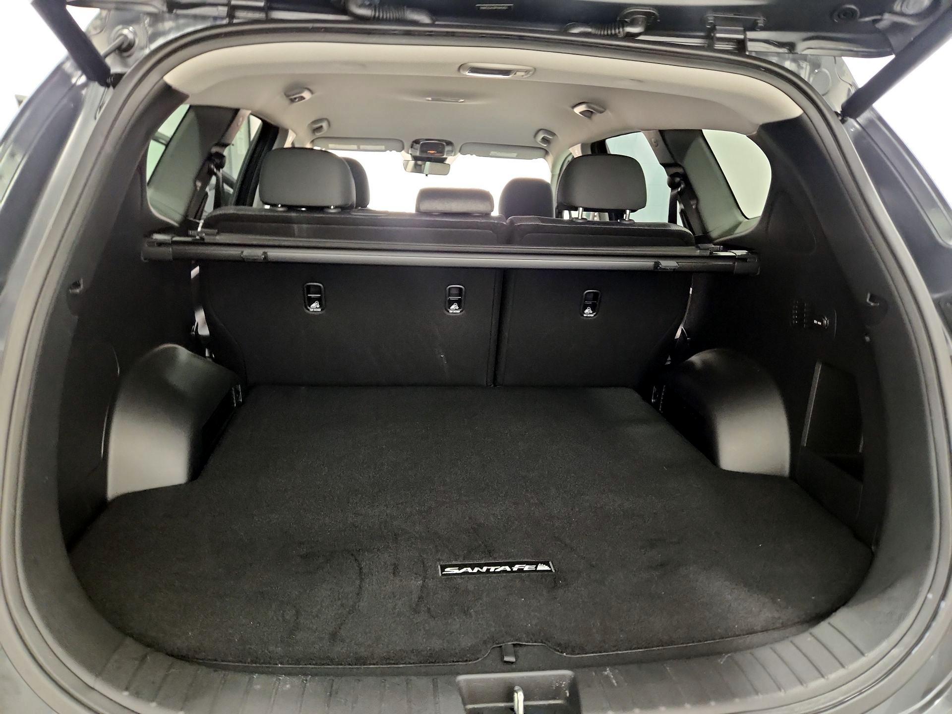 Thumbnail: 2023 Hyundai Santa Fe - 19