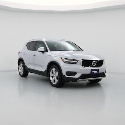 2022 Volvo XC40 T5 Momentum