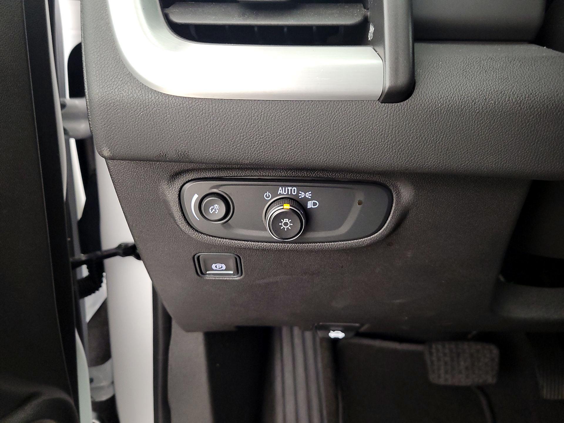 Thumbnail: 2023 GMC Terrain - 13