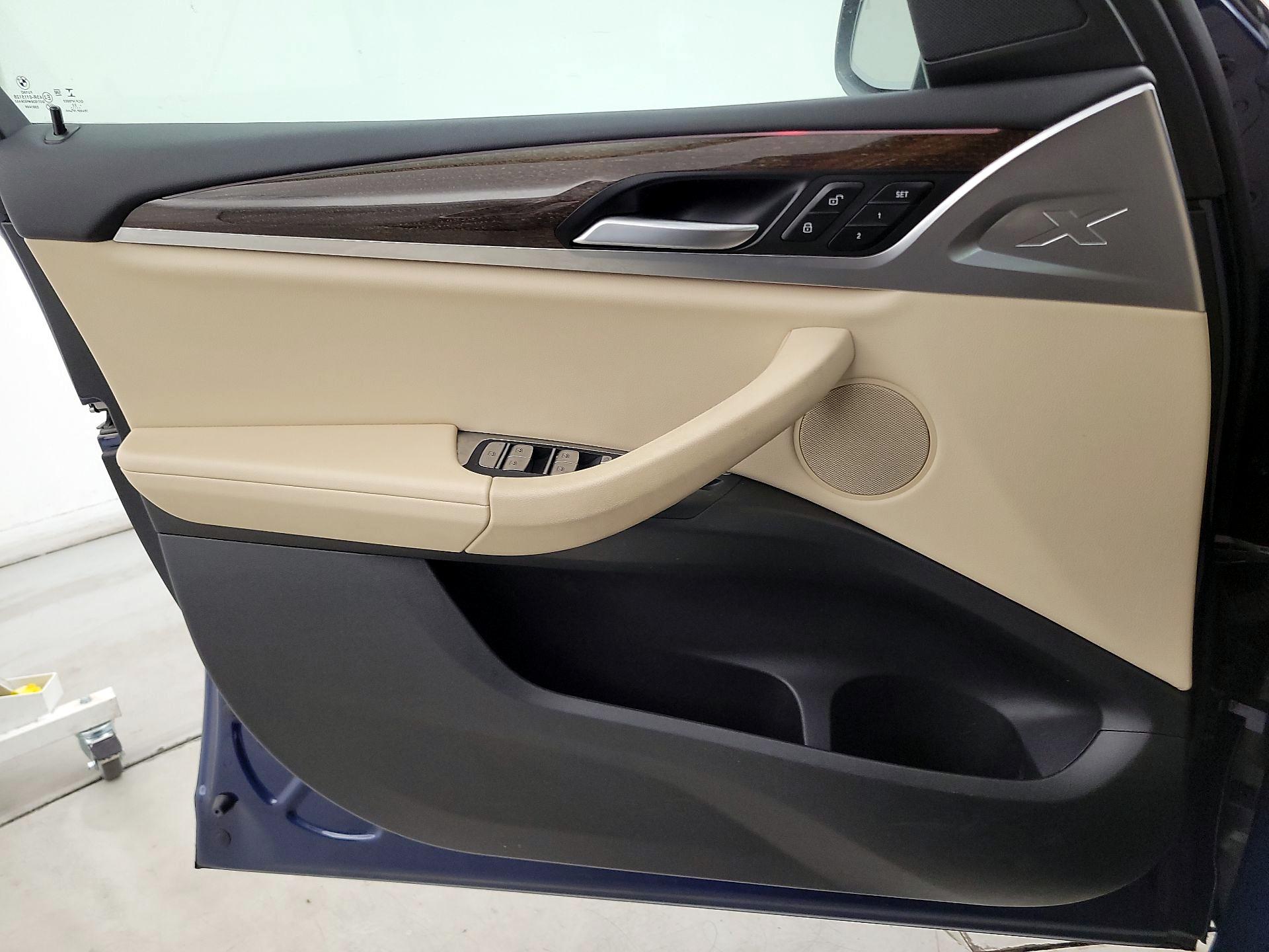 Thumbnail: 2022 BMW X3 - 12