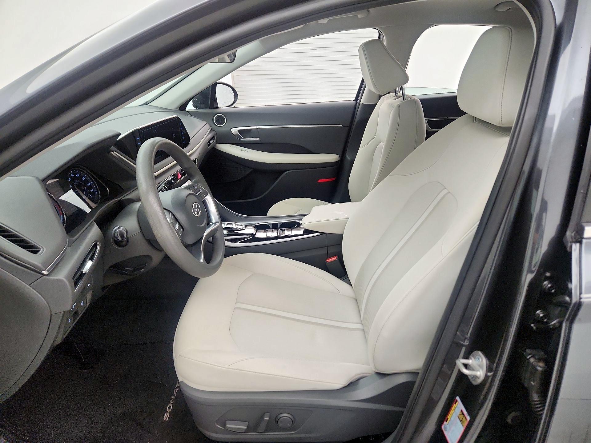 Thumbnail: 2023 Hyundai Sonata - 11