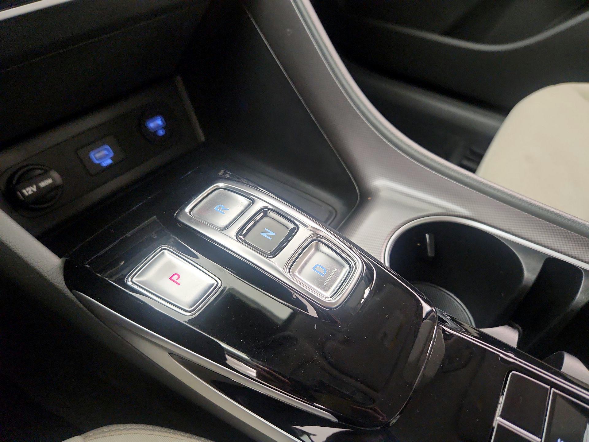 Thumbnail: 2023 Hyundai Sonata - 18