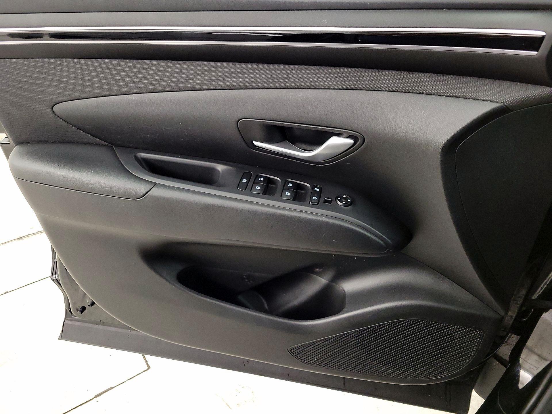 Thumbnail: 2023 Hyundai Tucson - 12