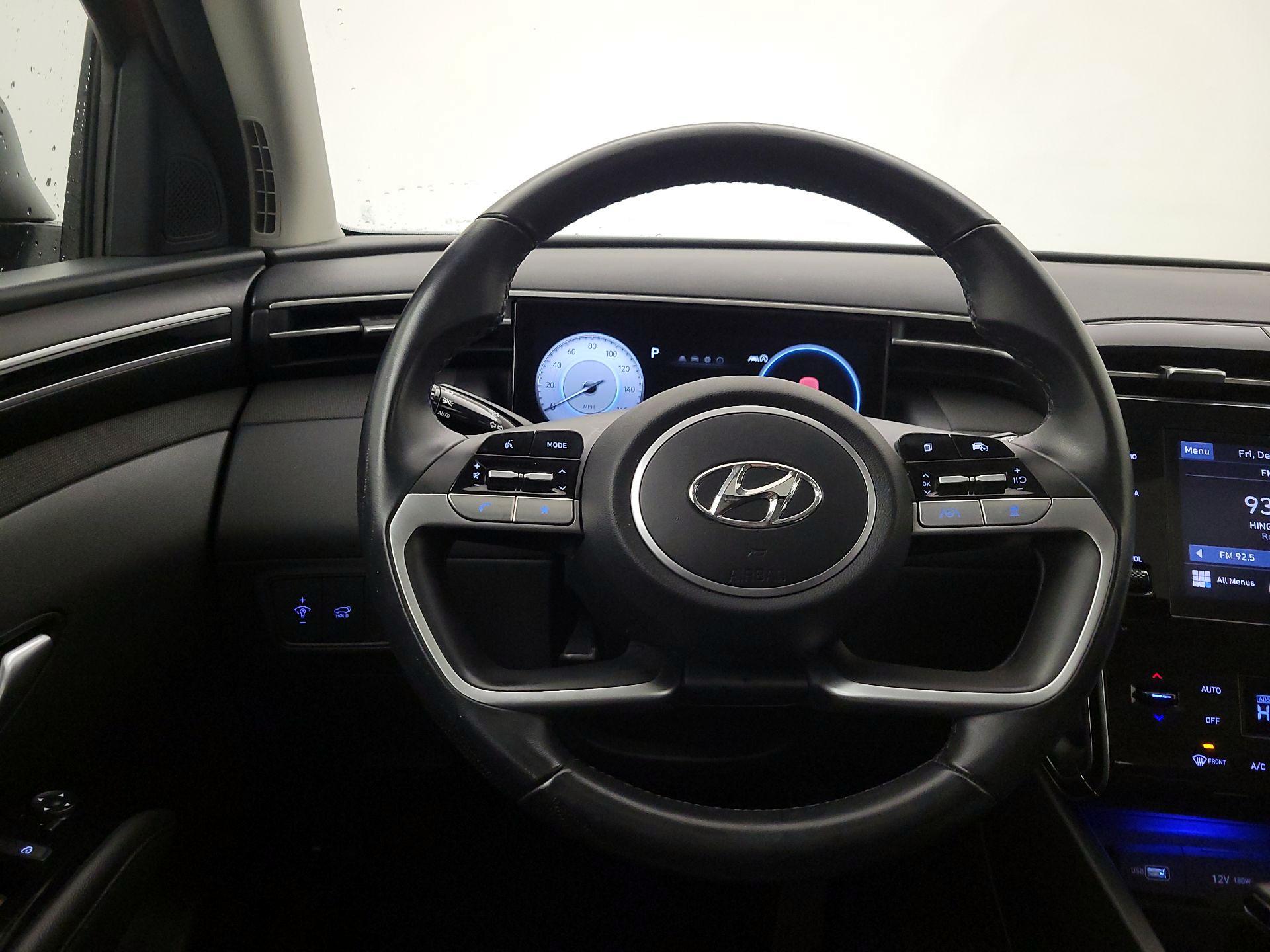 Thumbnail: 2022 Hyundai Tucson - 10