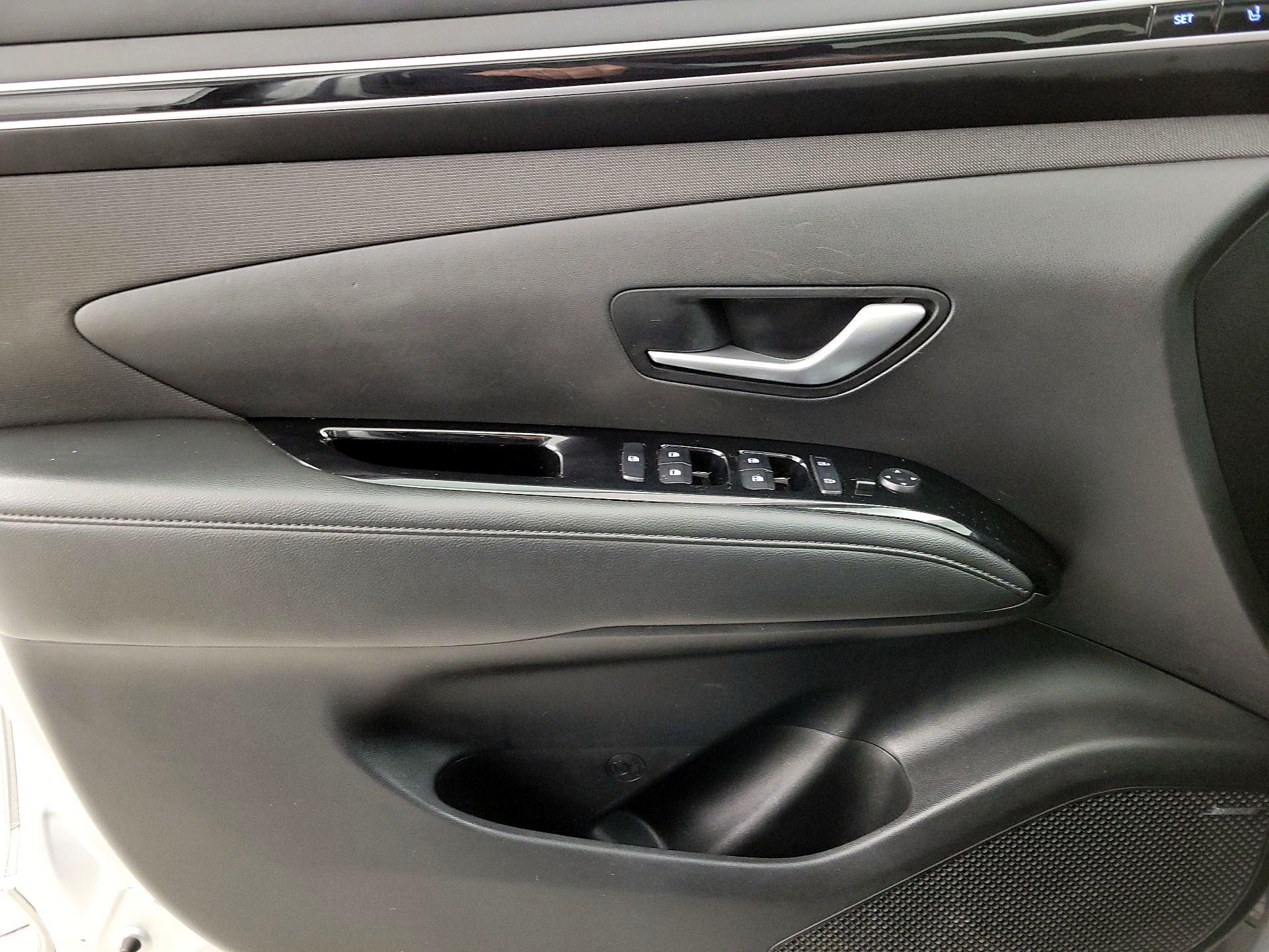 Thumbnail: 2022 Hyundai Tucson - 12